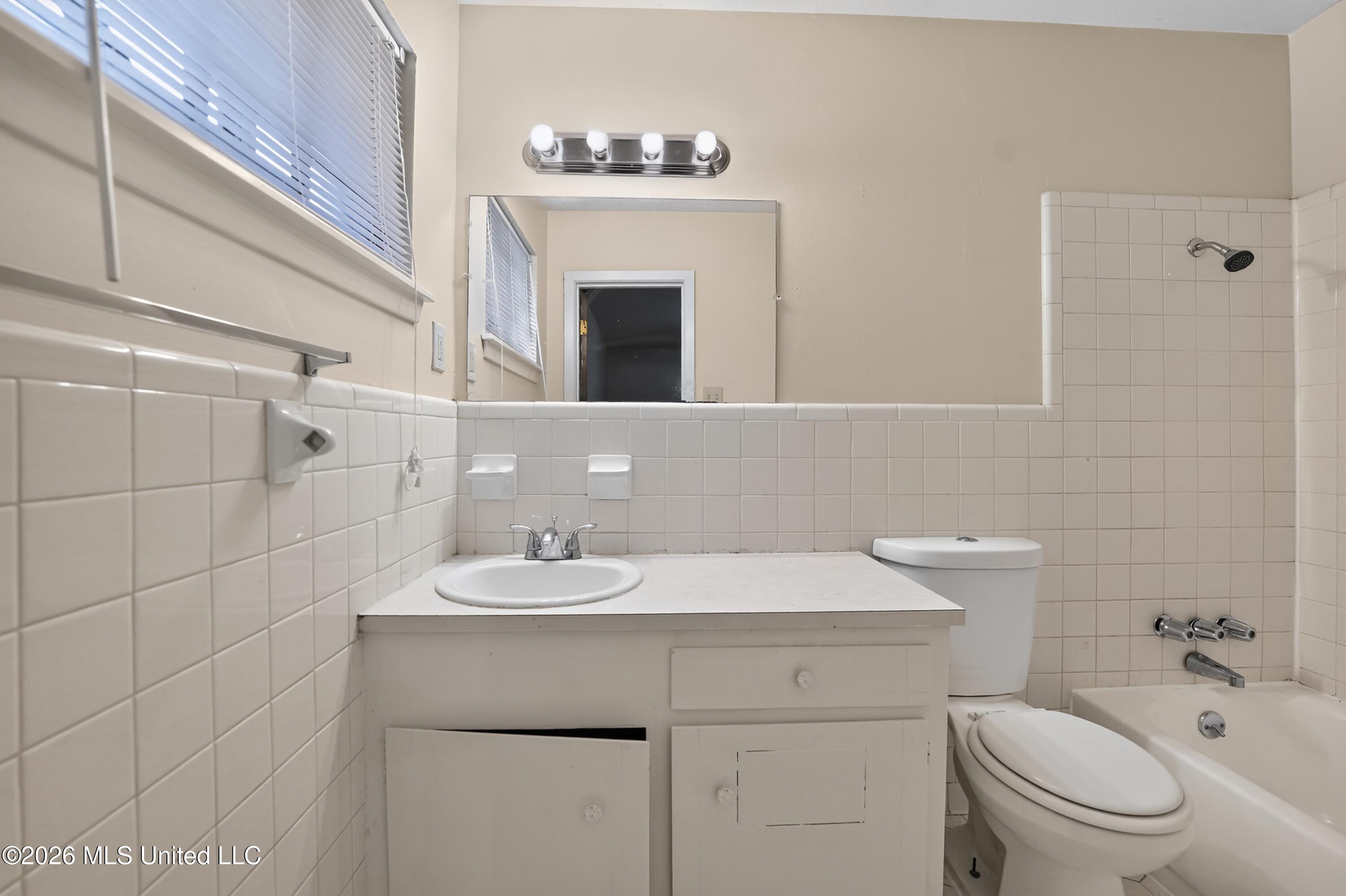 2377 Breckinridge Road Property Photo 38