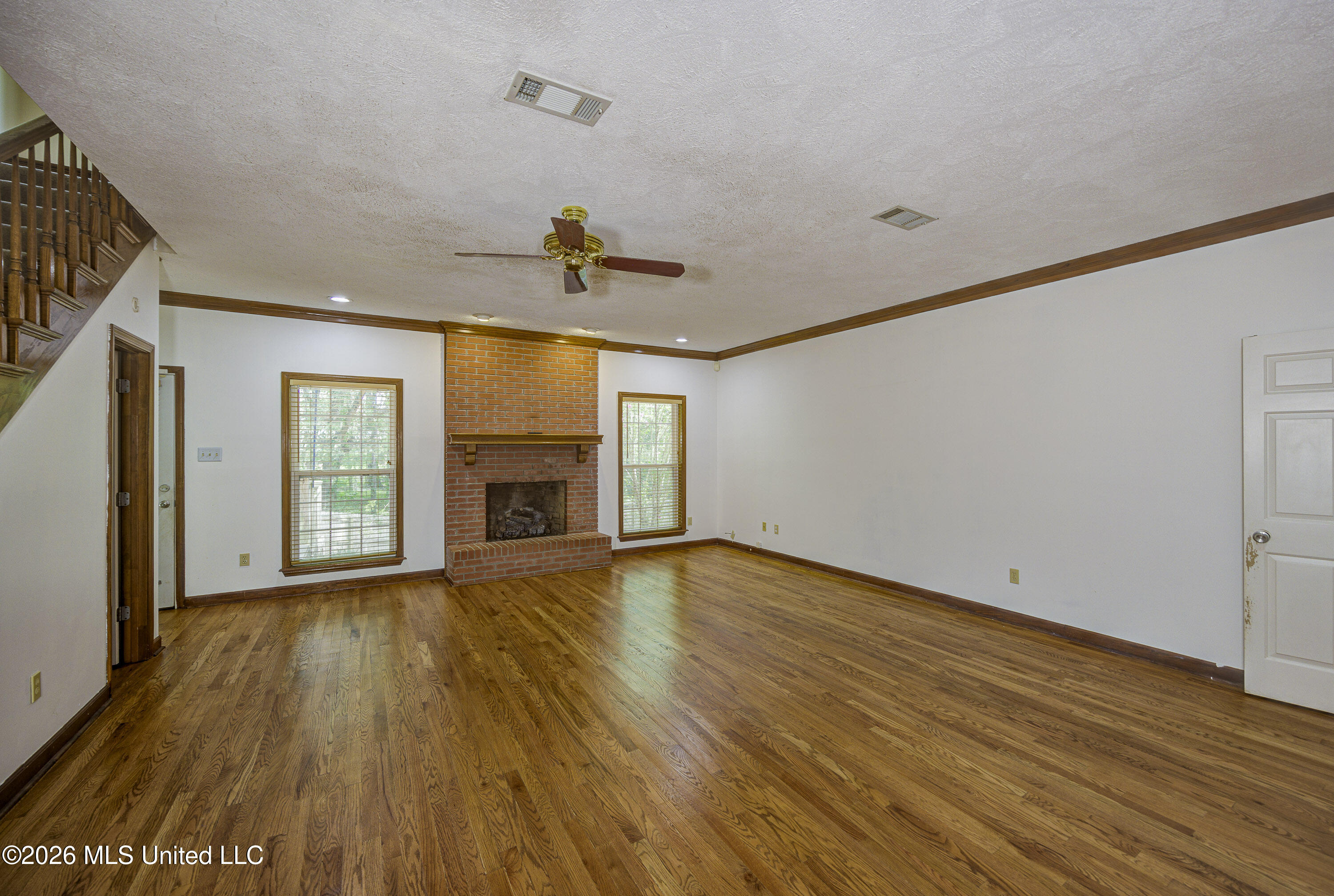 6003 Queens Point Property Photo 7