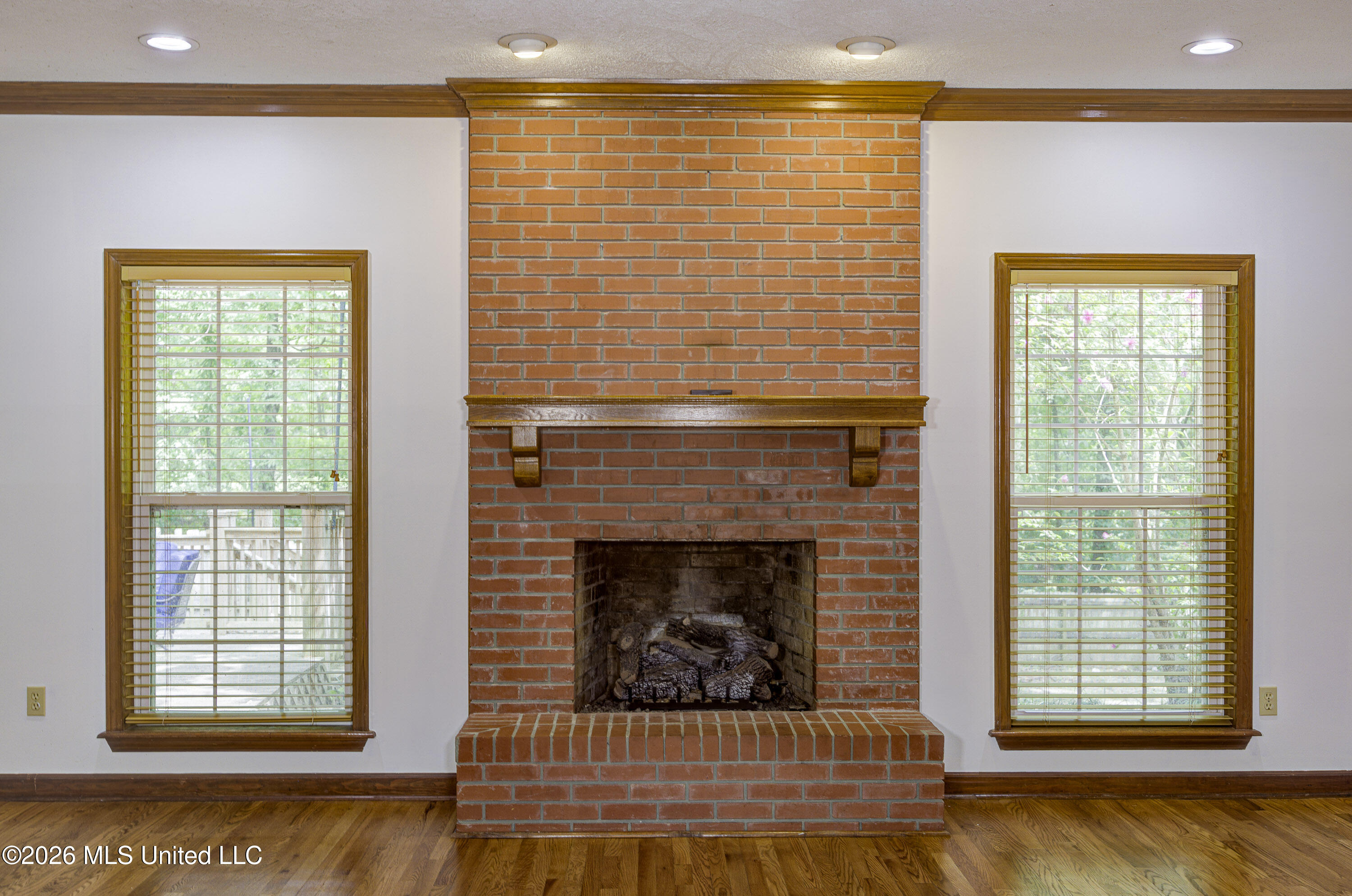 6003 Queens Point Property Photo 9