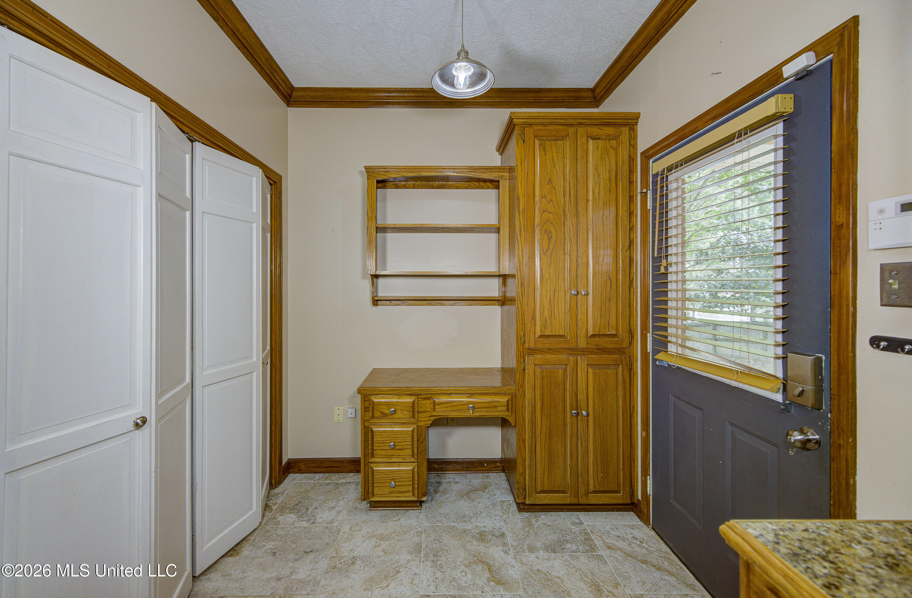 6003 Queens Point Property Photo 15