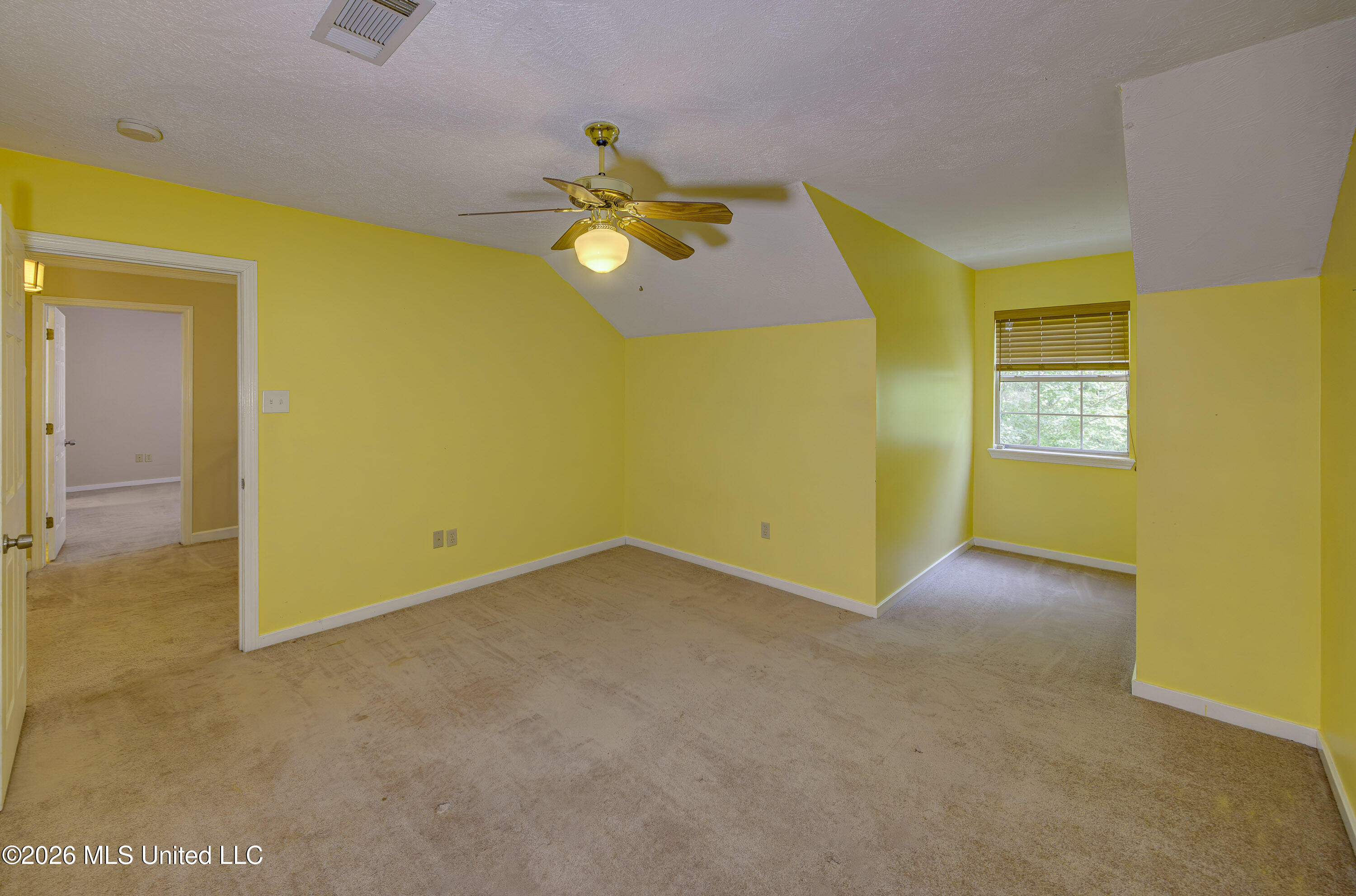6003 Queens Point Property Photo 27