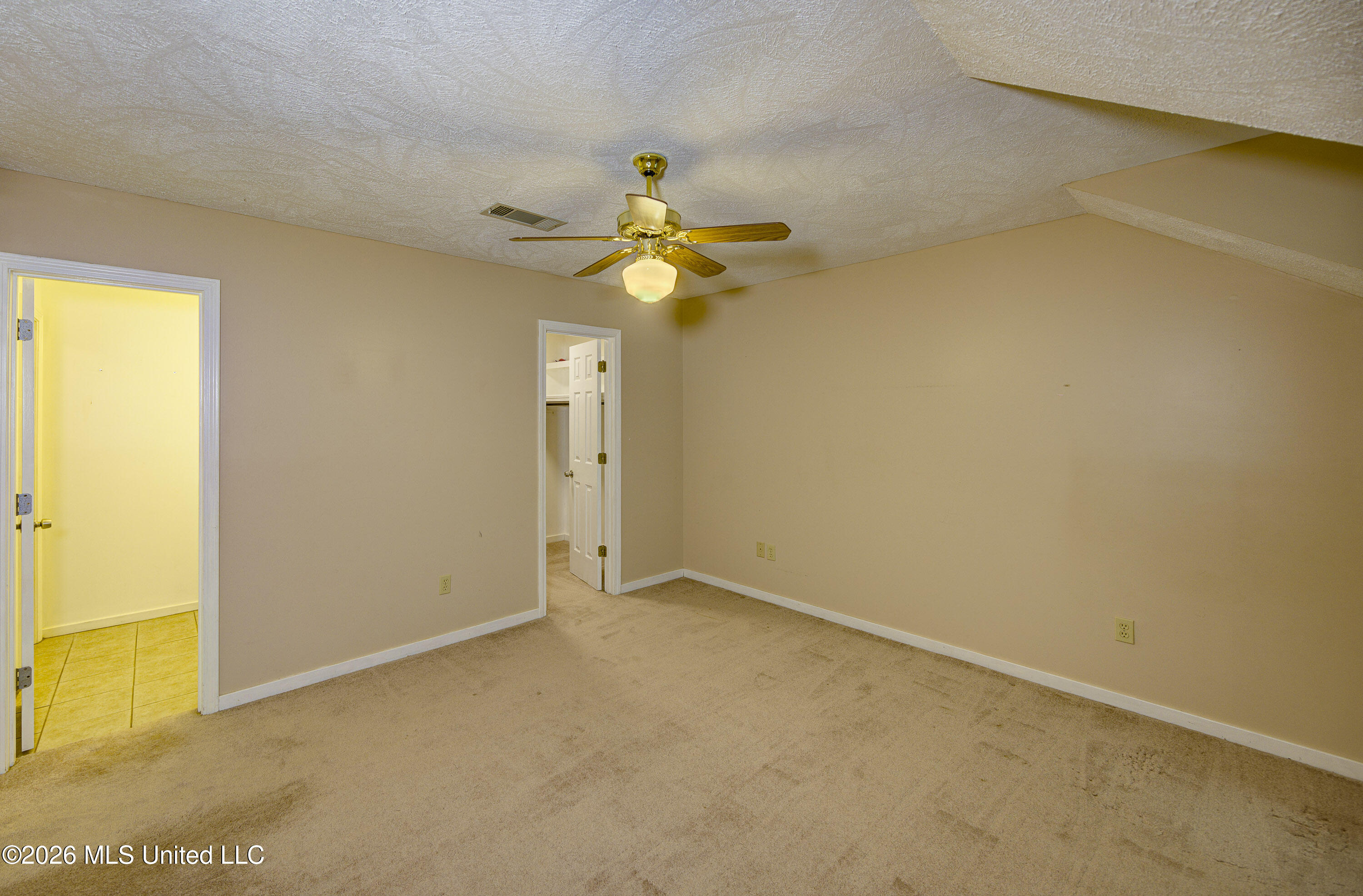 6003 Queens Point Property Photo 37