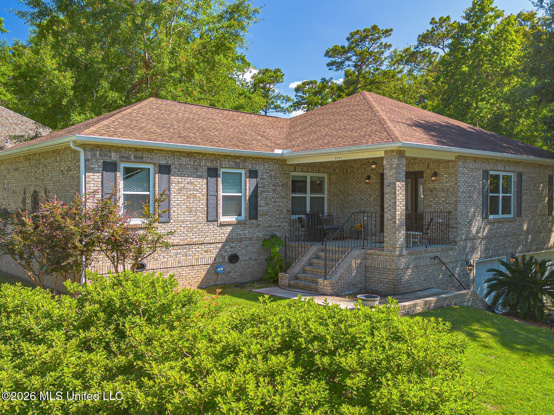 6541 Alakoko Drive Property Photo 1