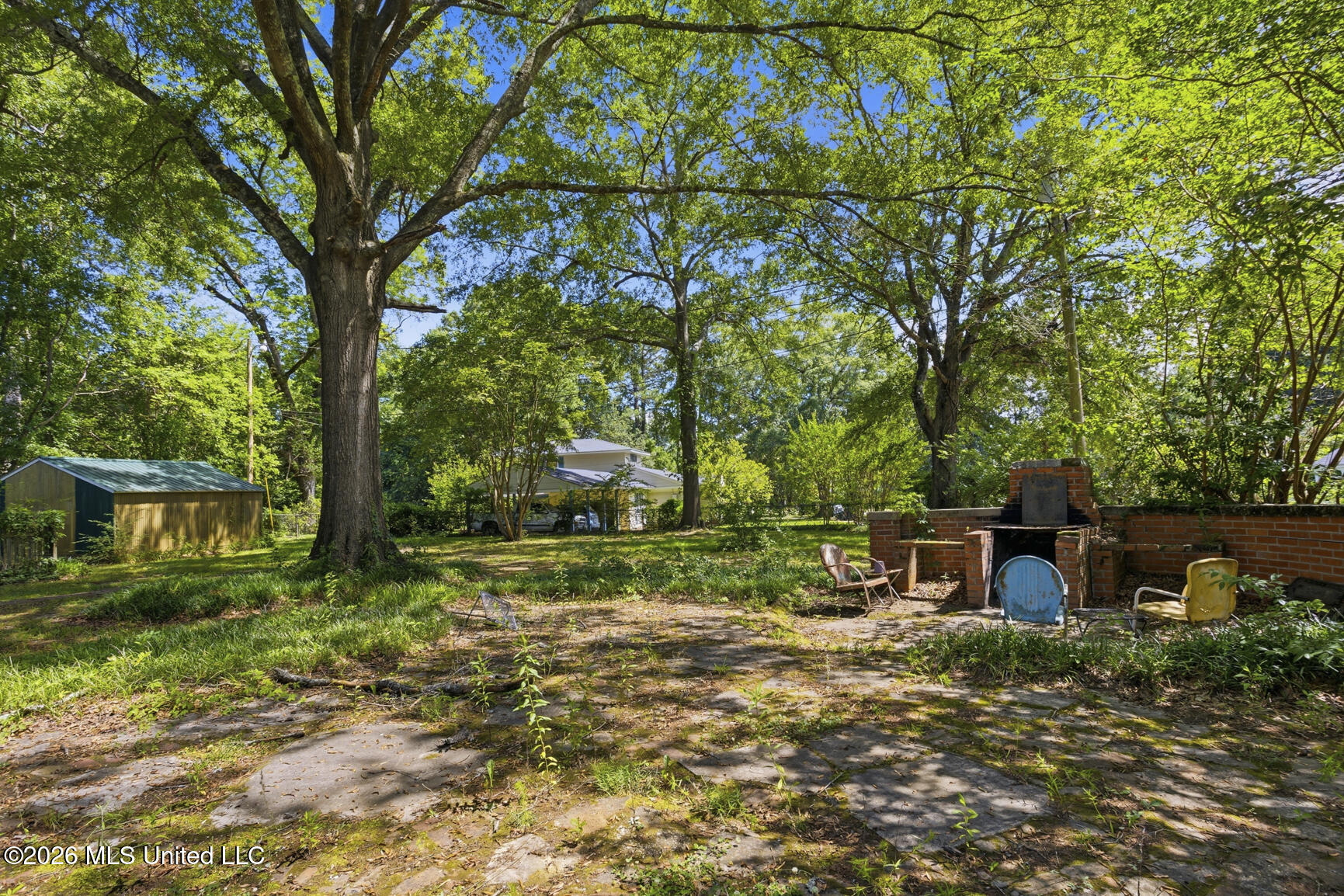 140 E Semmes Street Property Photo 7