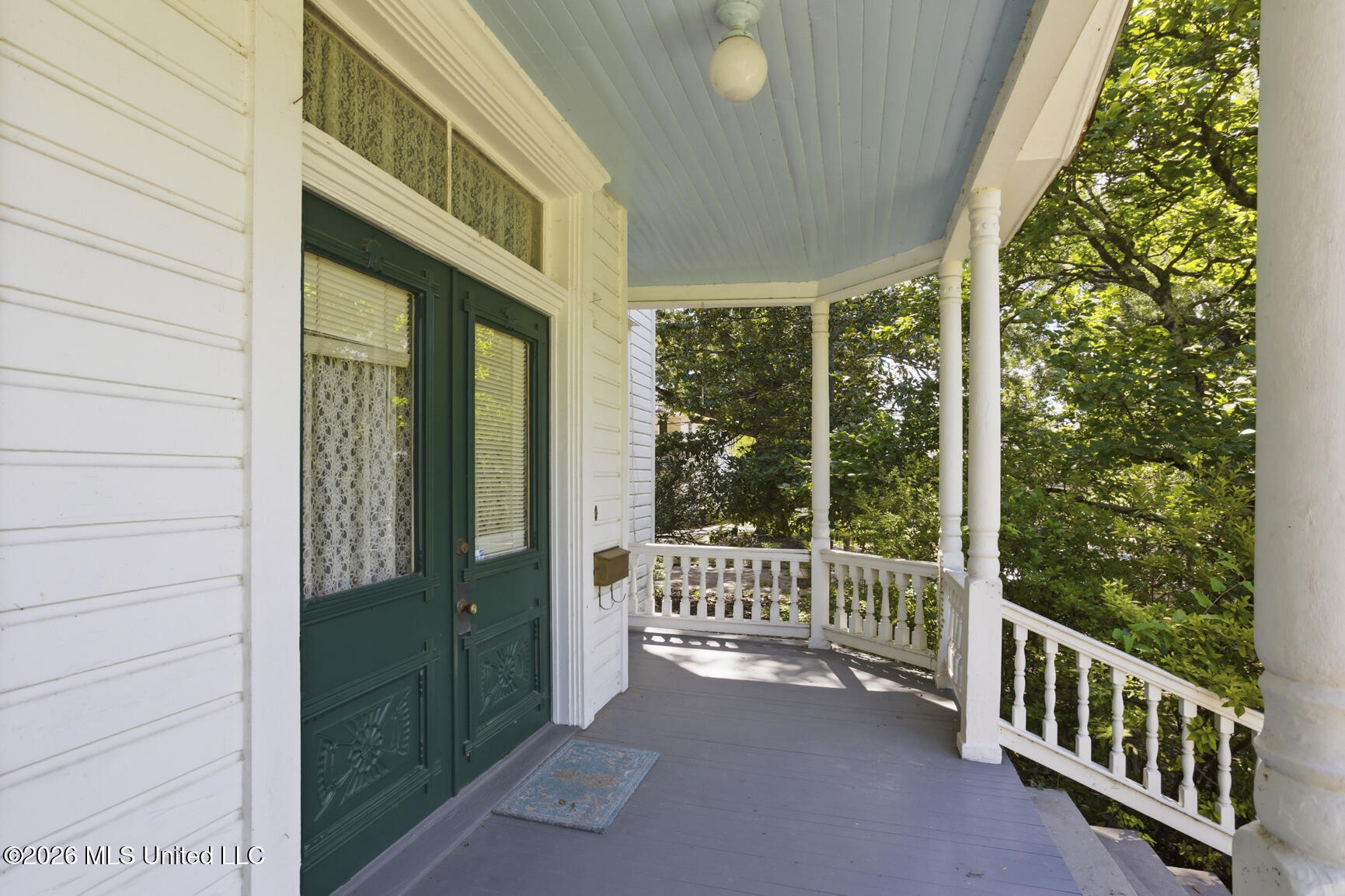 140 E Semmes Street Property Photo 8
