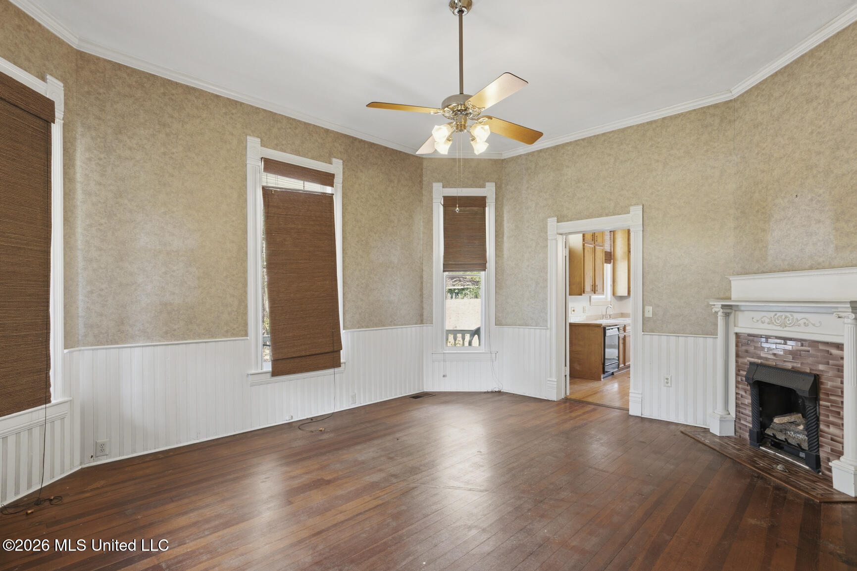 140 E Semmes Street Property Photo 22