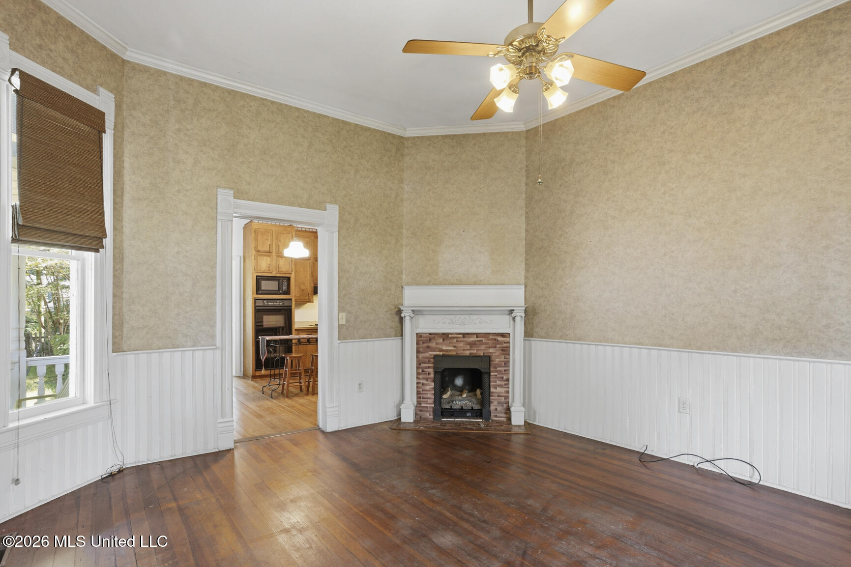 140 E Semmes Street Property Photo 23