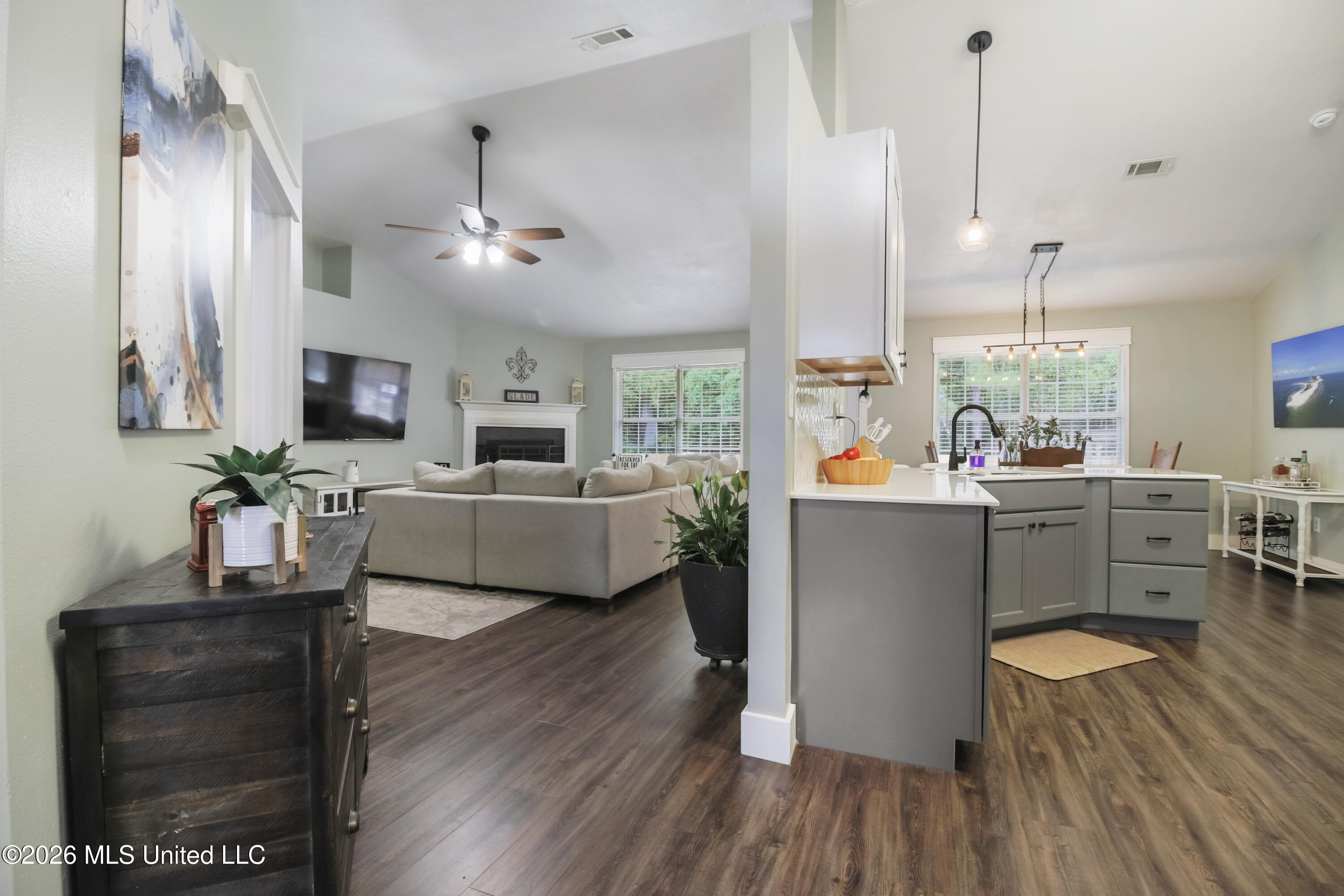 13966 Maddie Circle Property Photo 3