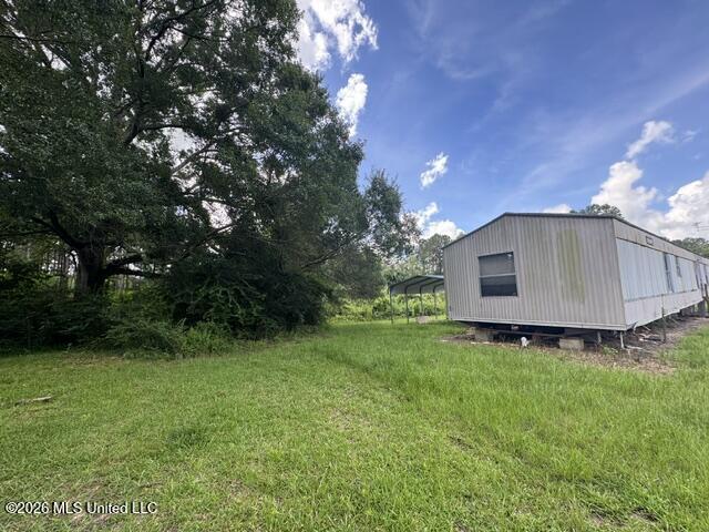 915 S Gordon Street Property Photo 4