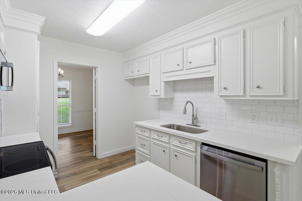 119 Falcon Ridge Drive Property Photo 10
