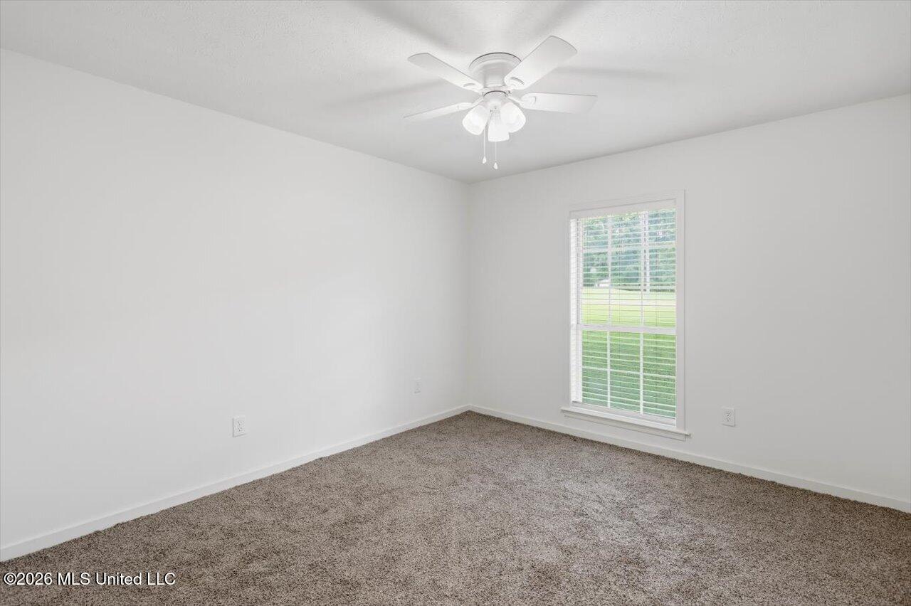 119 Falcon Ridge Drive Property Photo 27