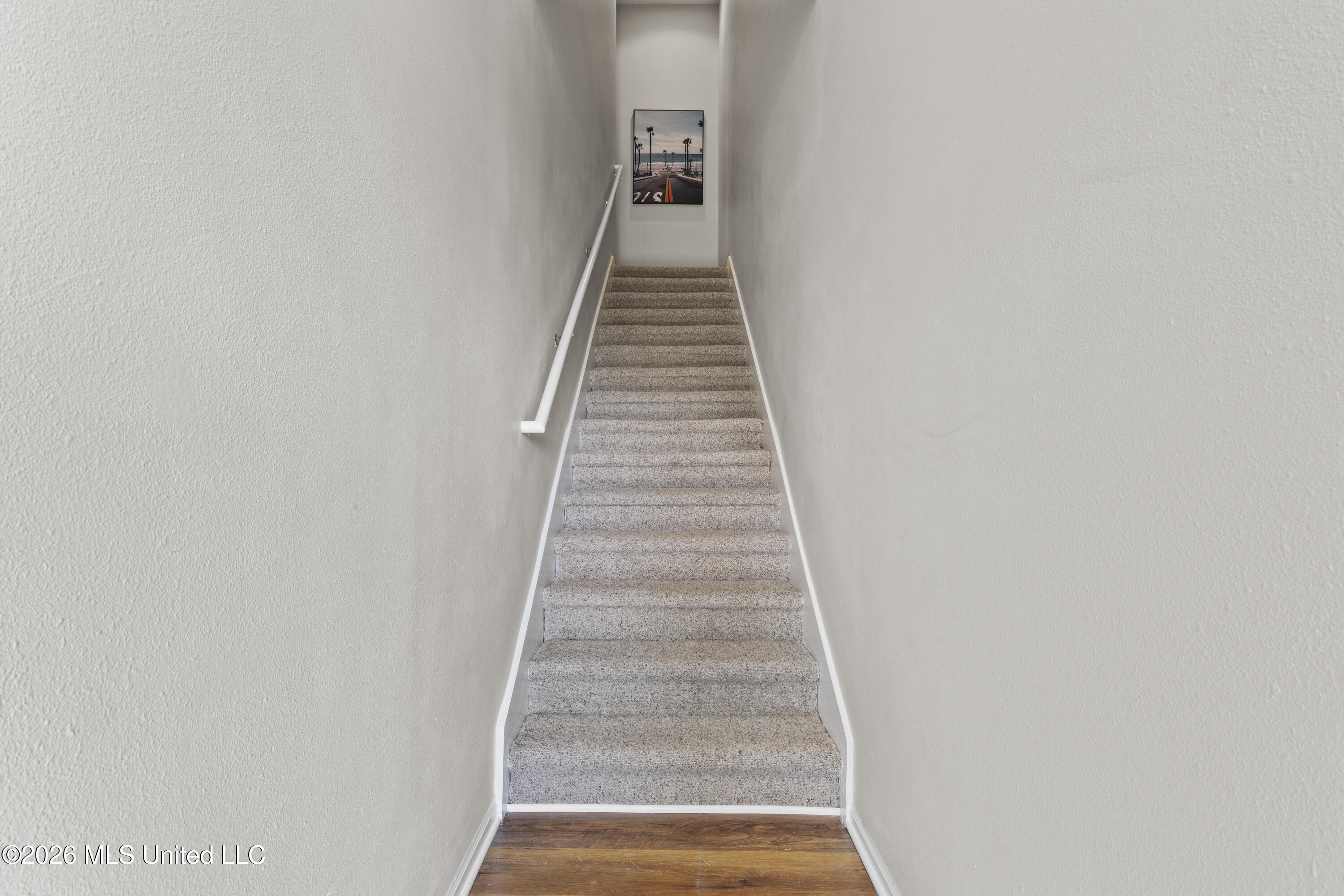2252 Beach Drive Property Photo 4