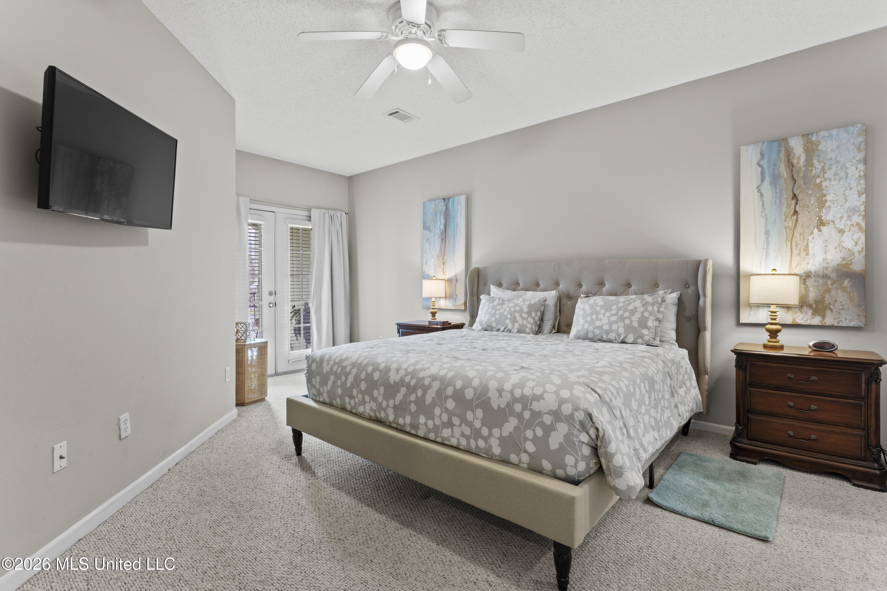 2252 Beach Drive Property Photo 18