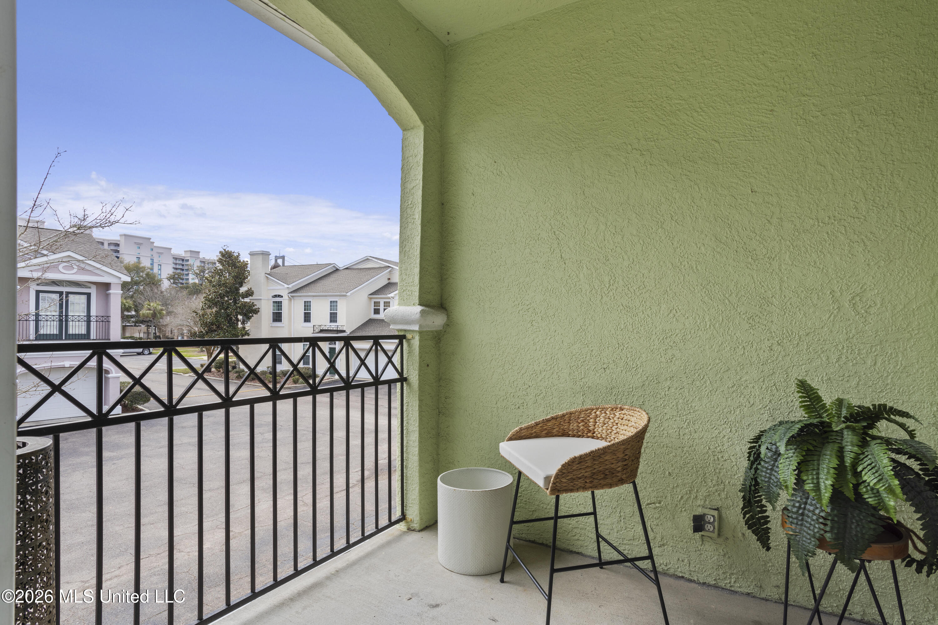 2252 Beach Drive Property Photo 29