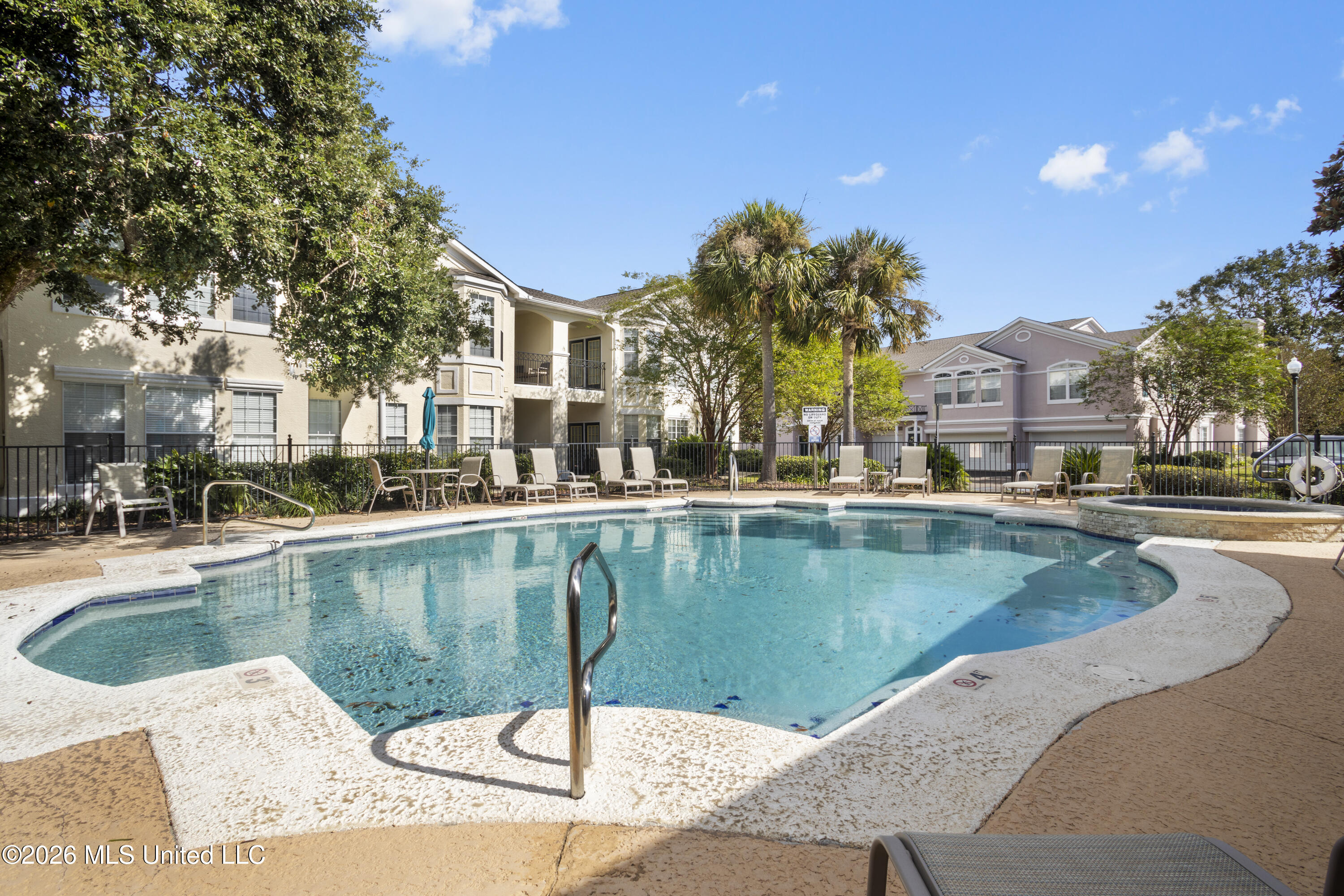 2252 Beach Drive Property Photo 34