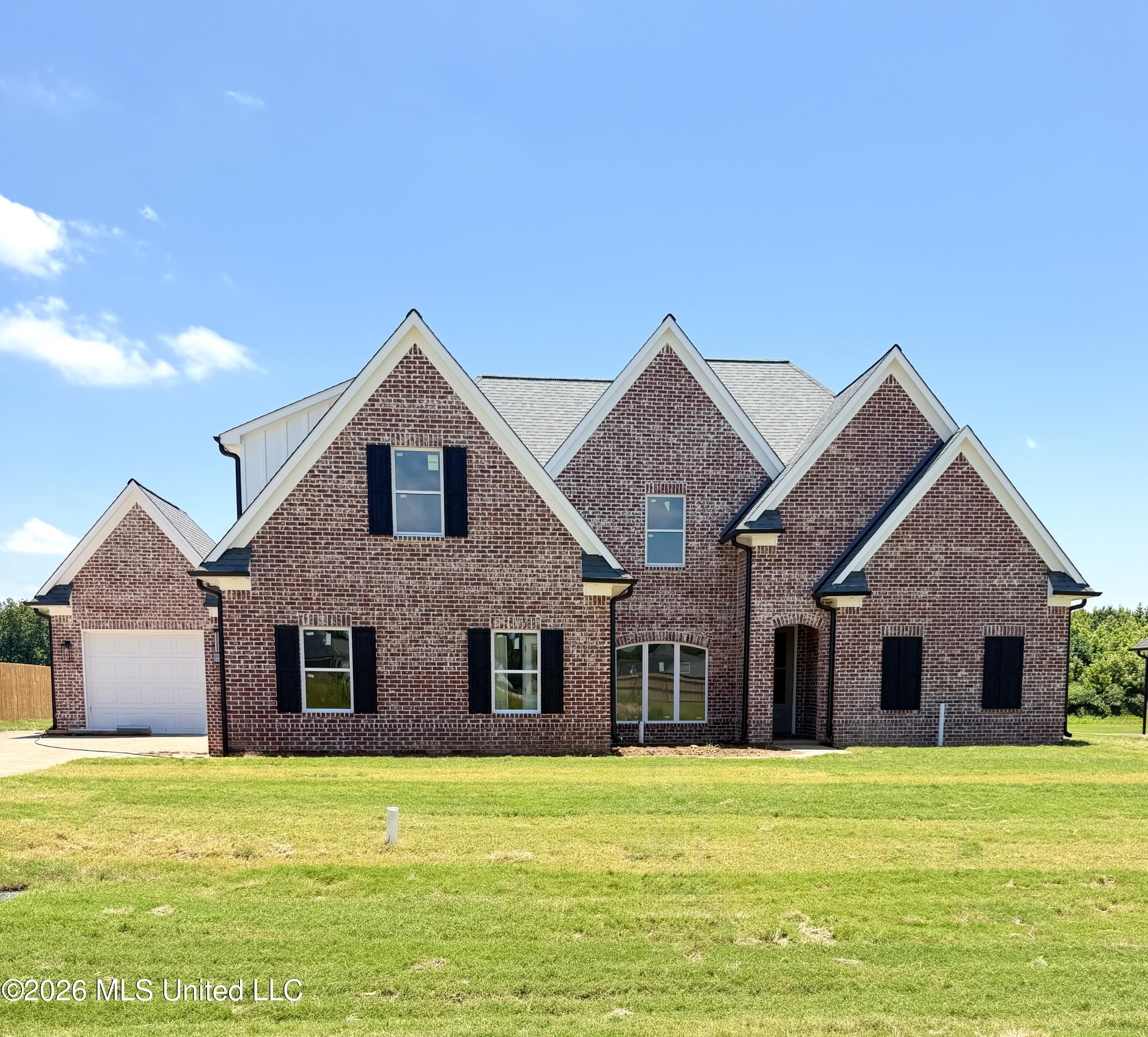 4365 Edison Drive Property Photo 1