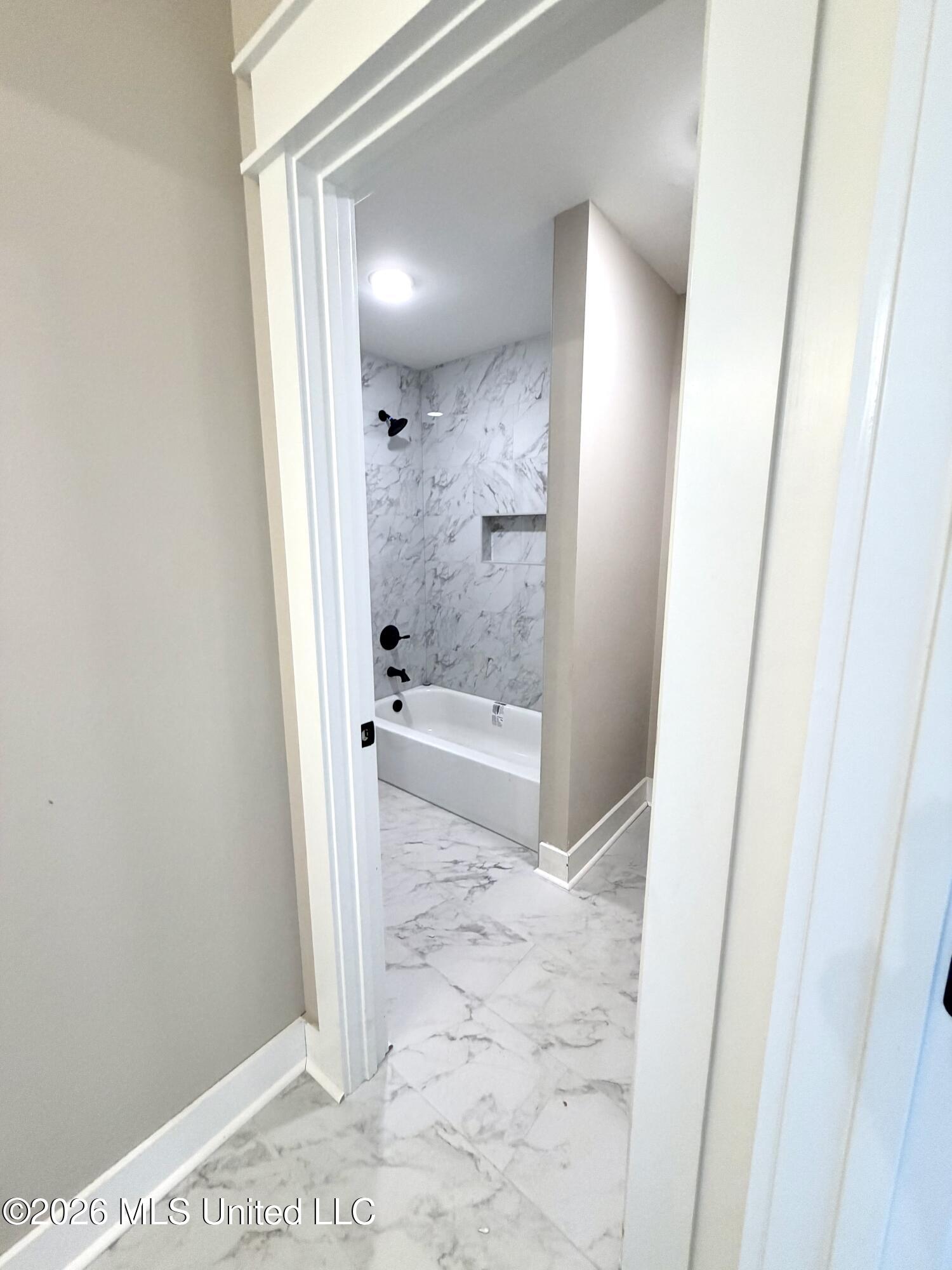 4365 Edison Drive Property Photo 18