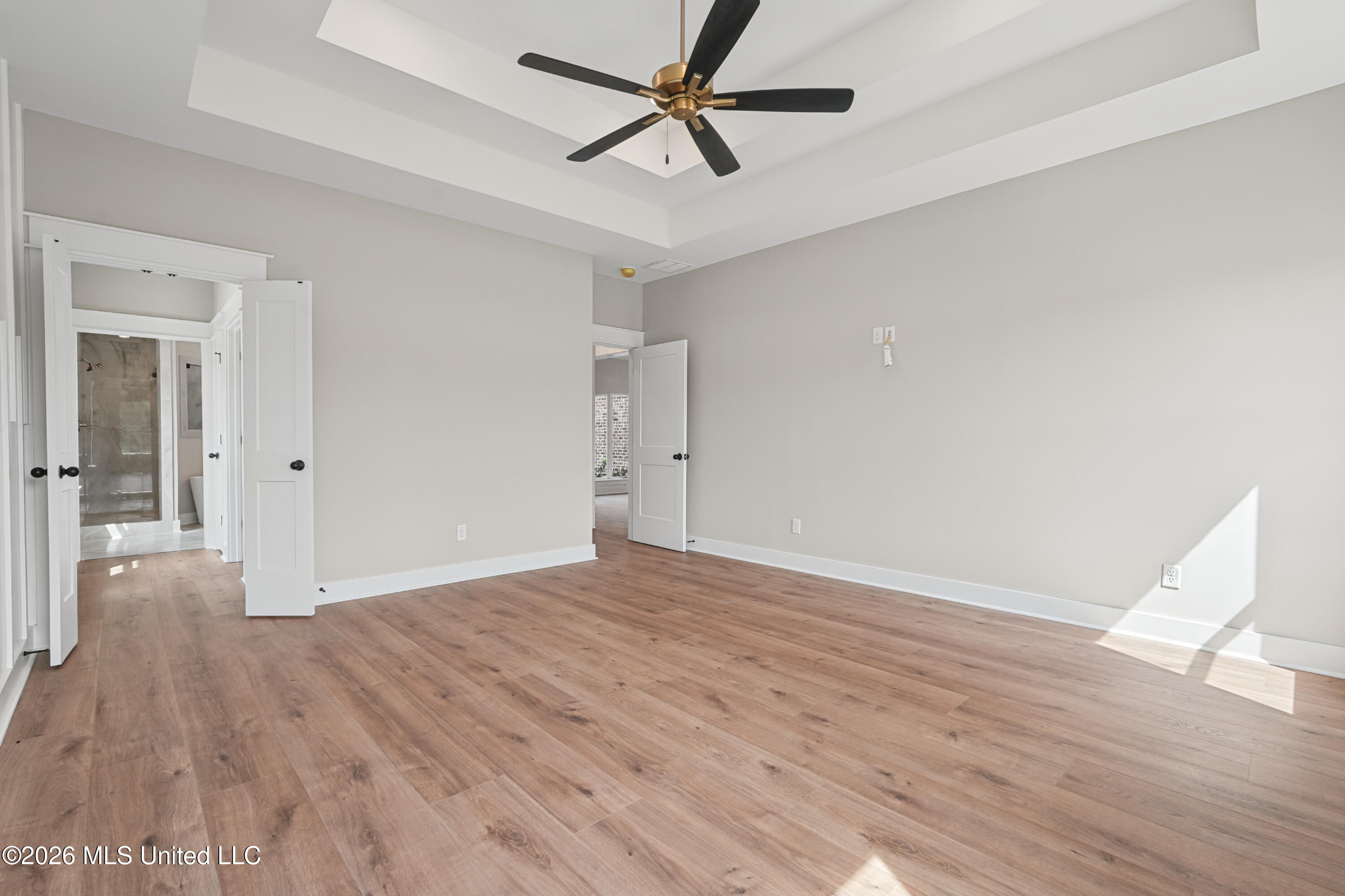 4365 Edison Drive Property Photo 18