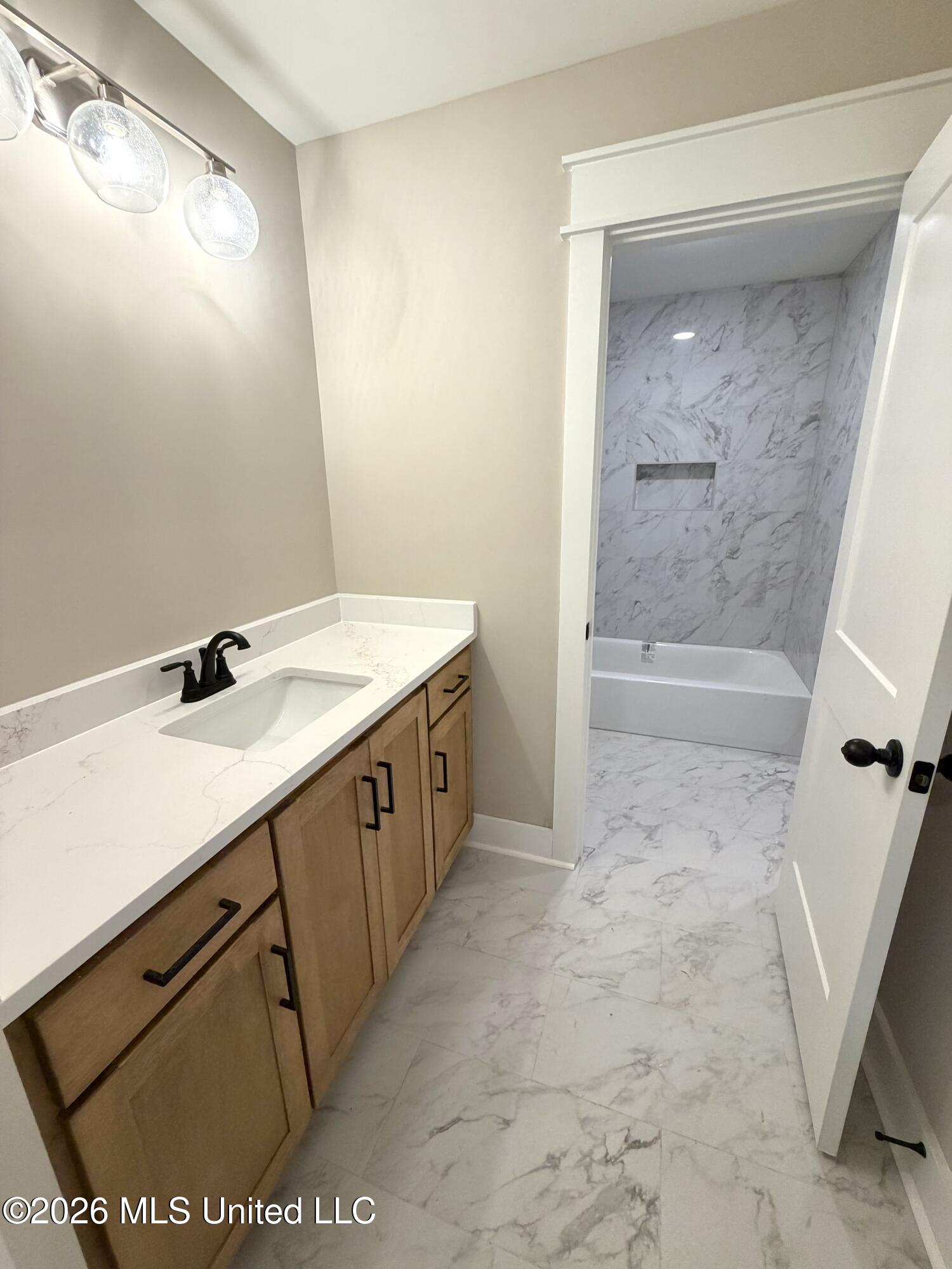 4365 Edison Drive Property Photo 19