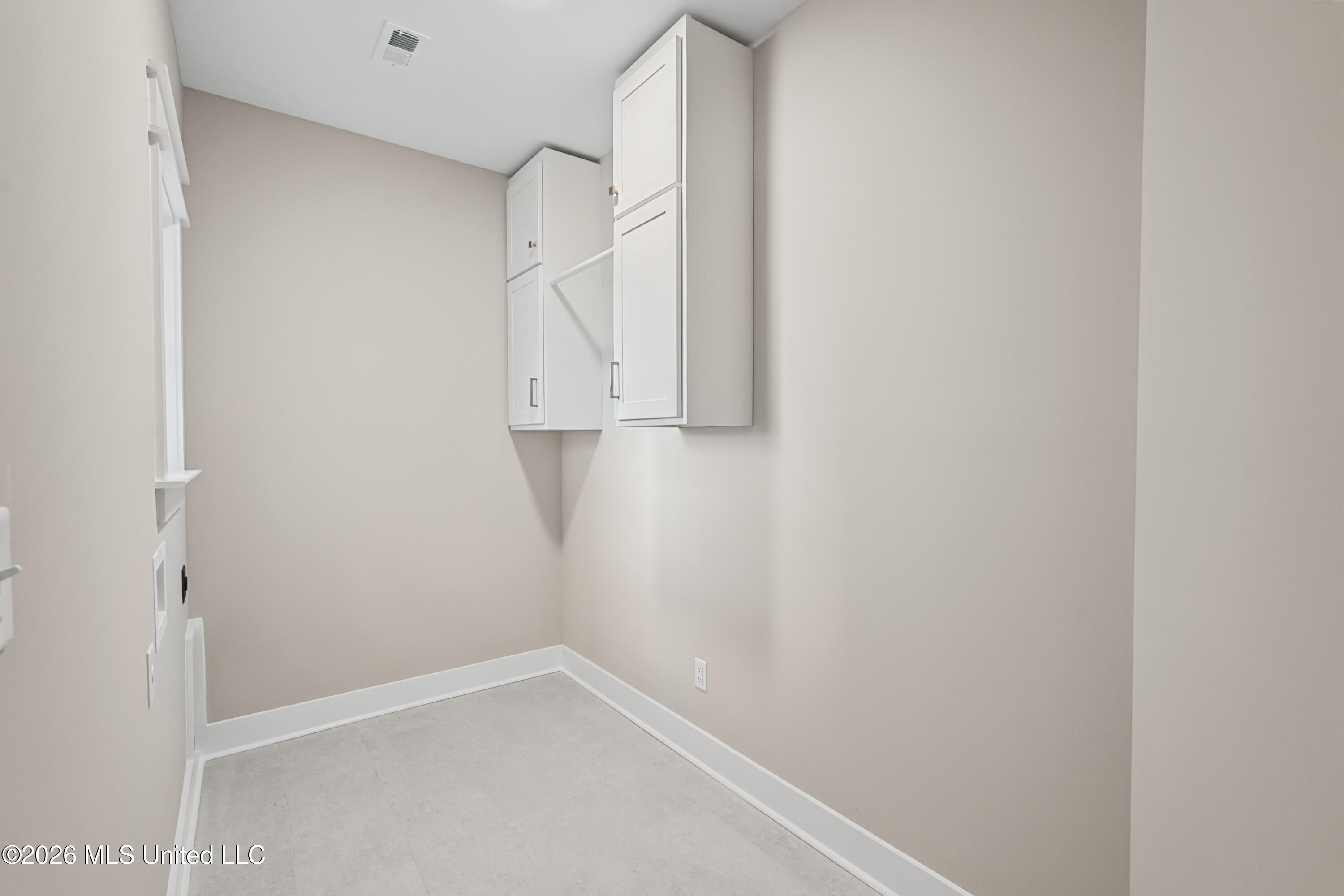 4365 Edison Drive Property Photo 25
