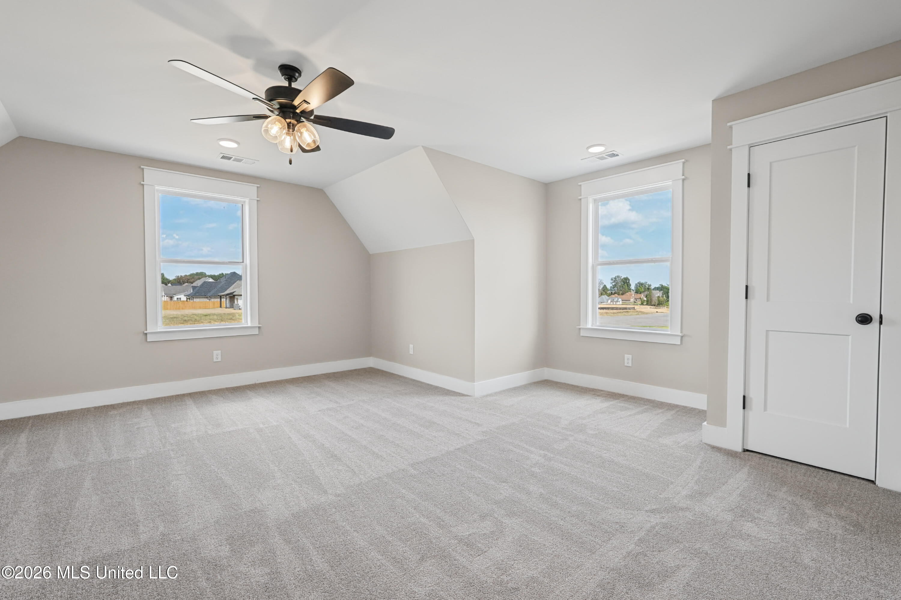4365 Edison Drive Property Photo 32