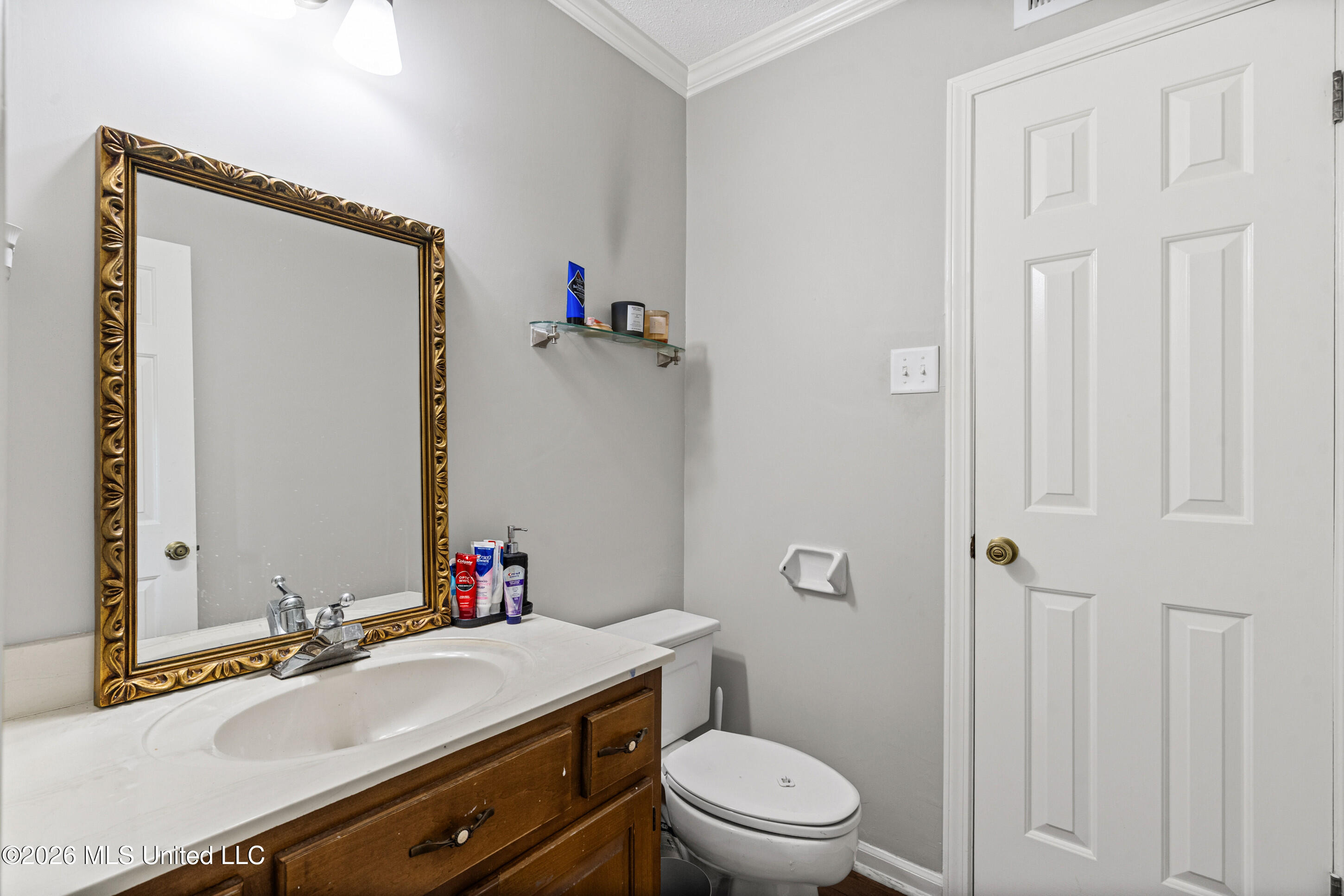7400 Alexander Road Property Photo 14