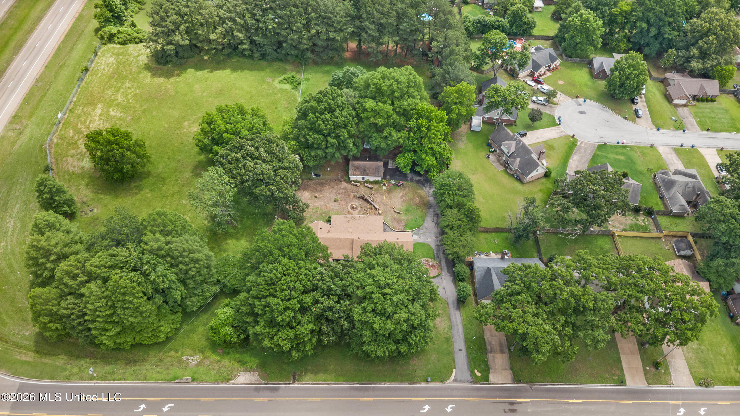 7400 Alexander Road Property Photo 27
