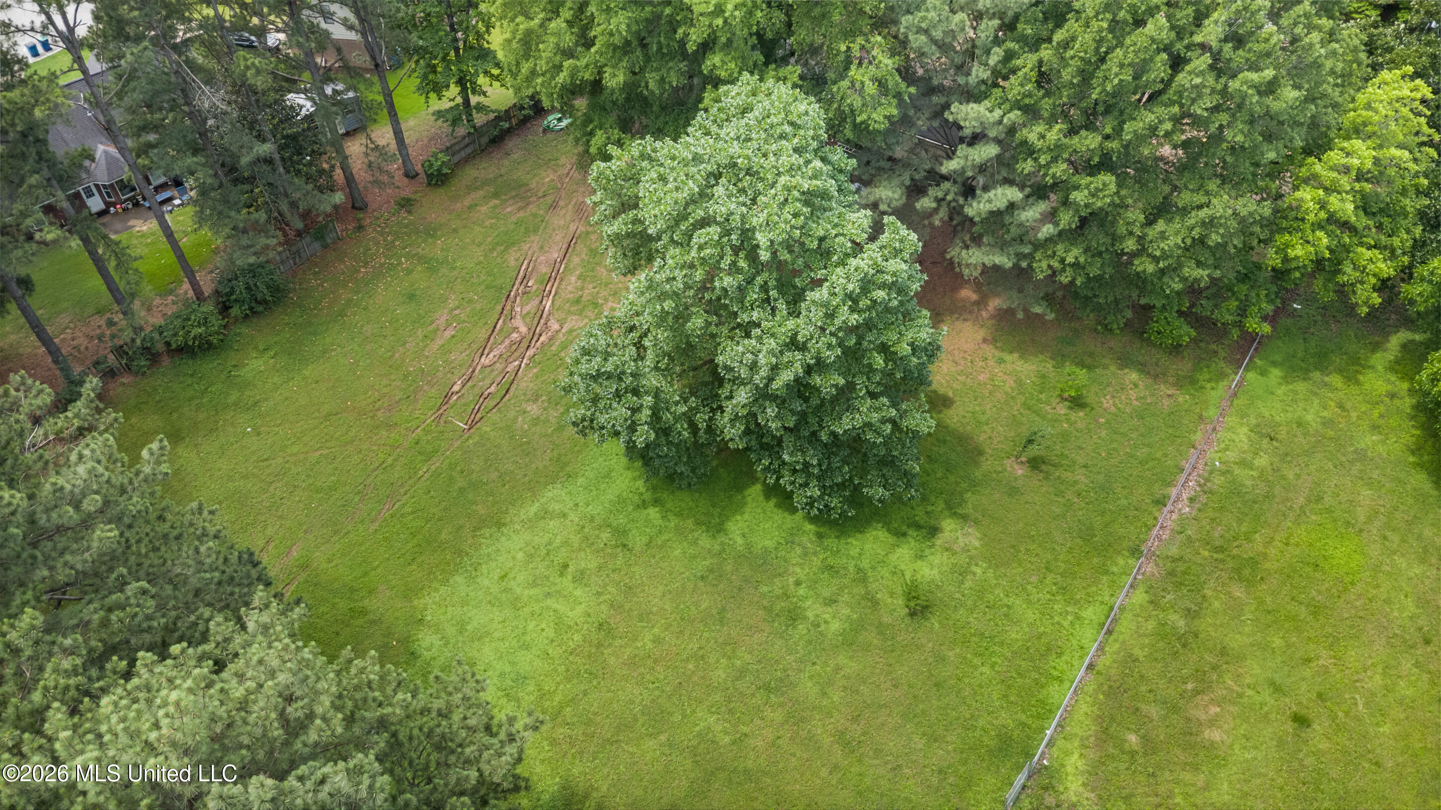 7400 Alexander Road Property Photo 28