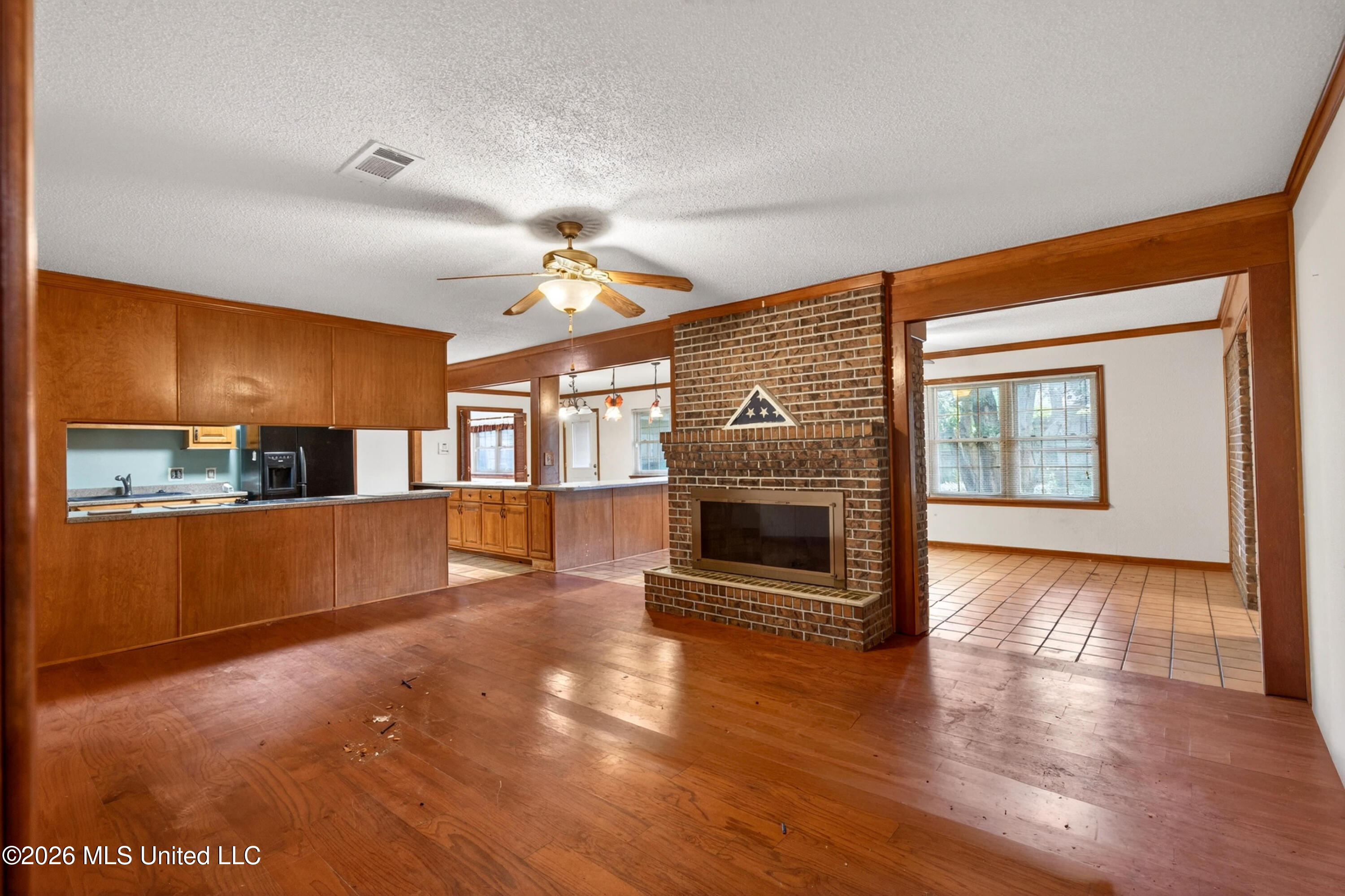 43 Greenbriar Drive Property Photo 13