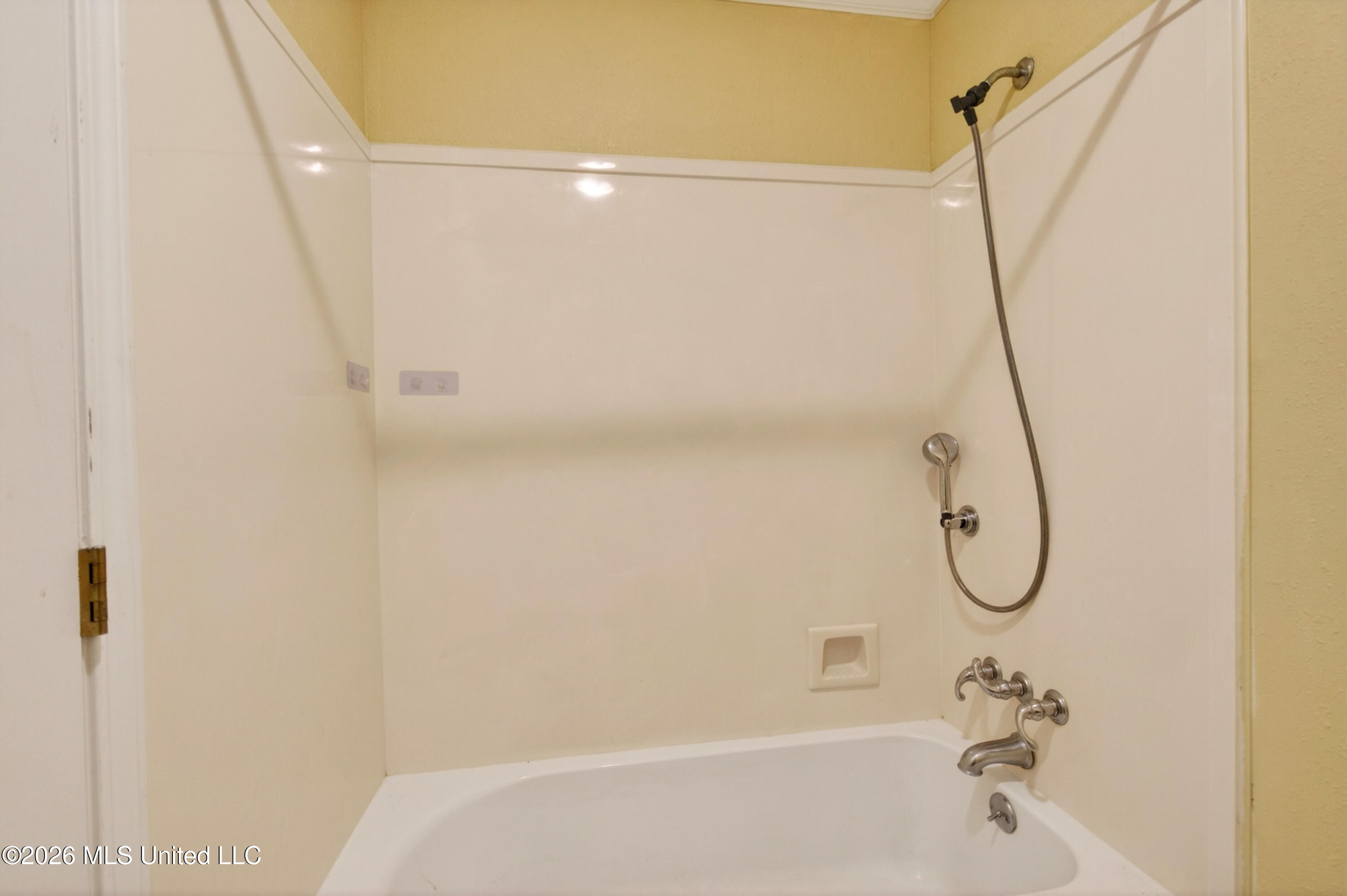 43 Greenbriar Drive Property Photo 34