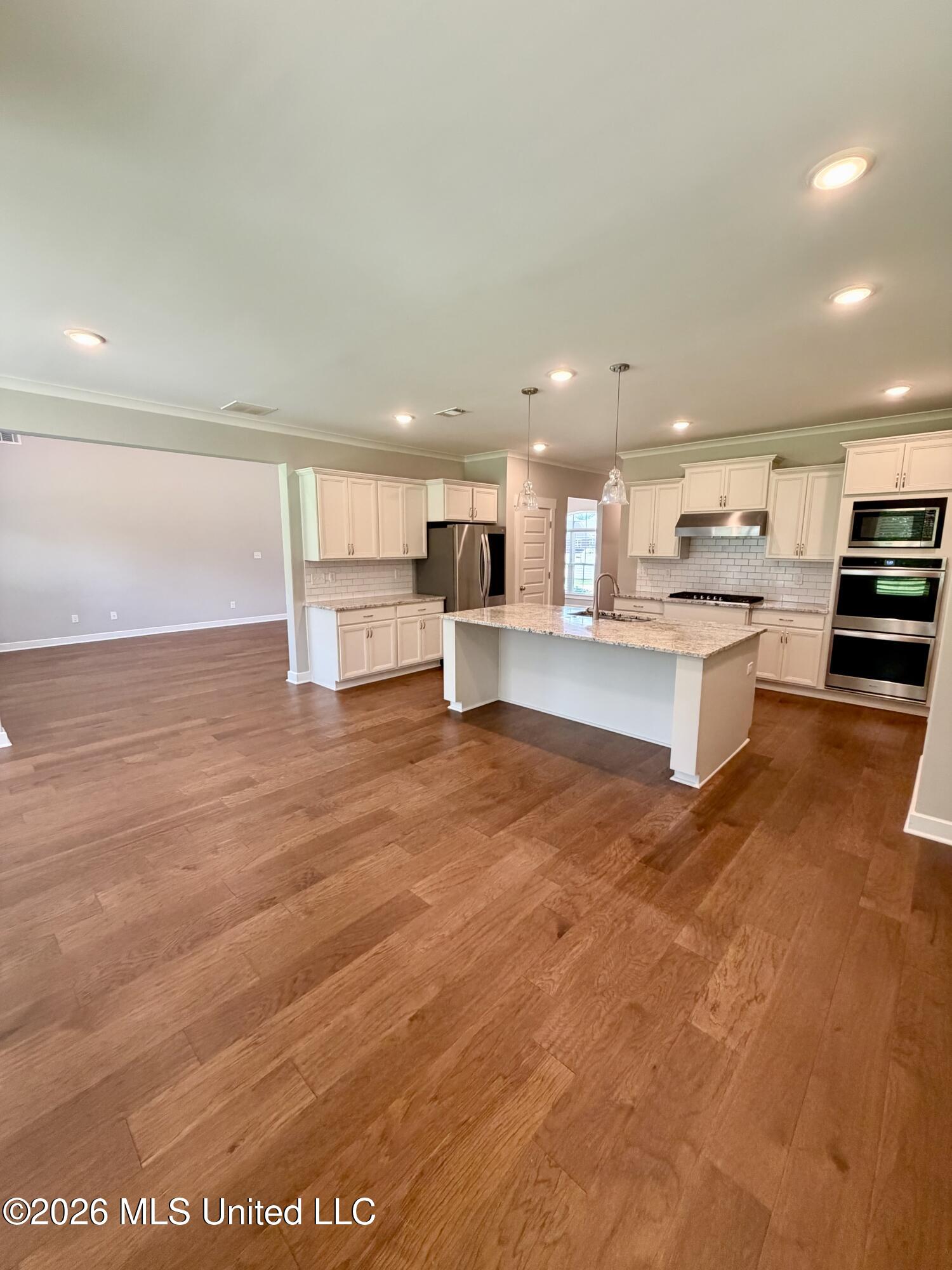 7337 E Hawks Crossing Drive Property Photo 10