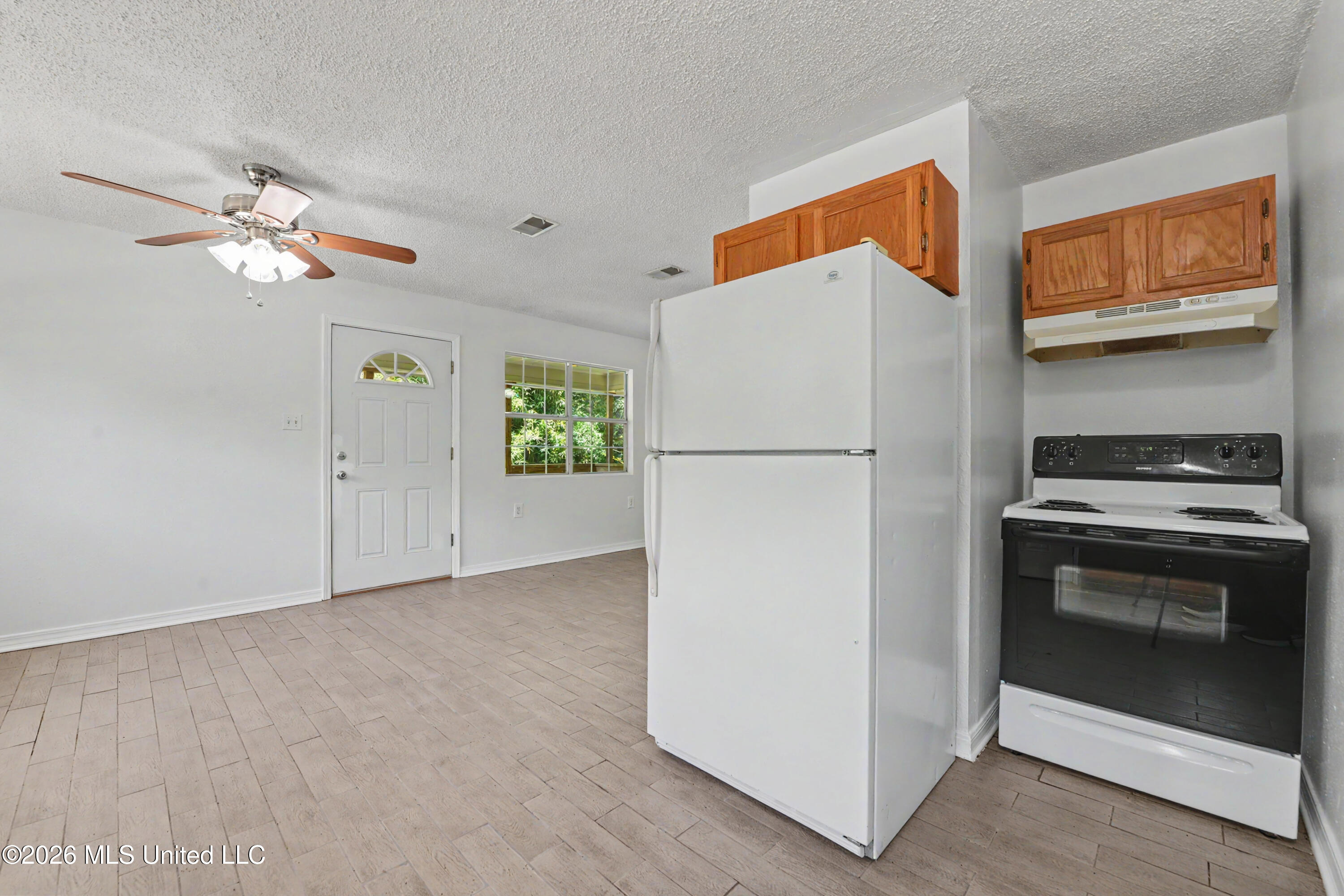 11052 Wilson Street Property Photo 14