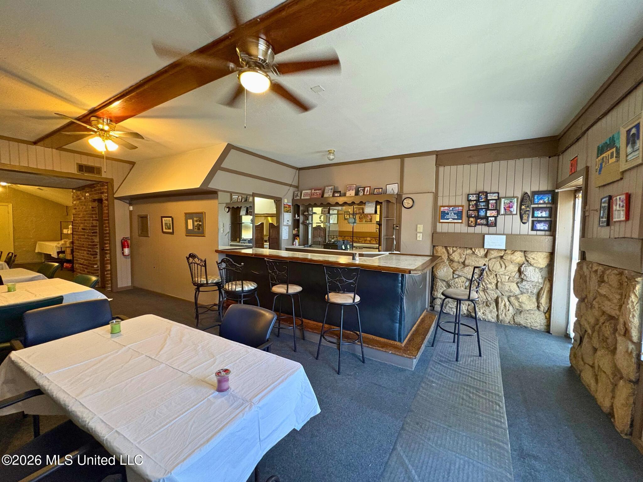 3340 Forest Avenue Property Photo 3