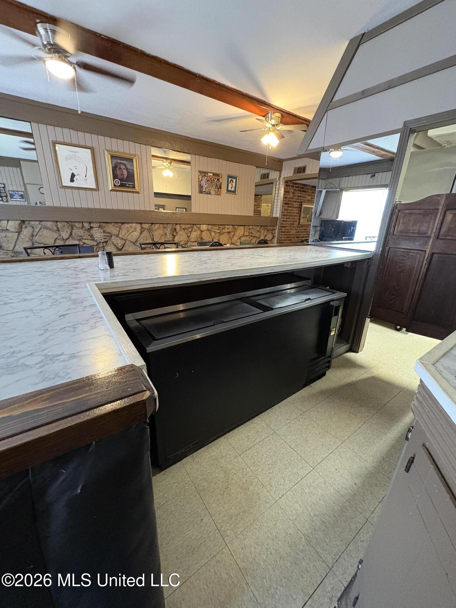 3340 Forest Avenue Property Photo 11
