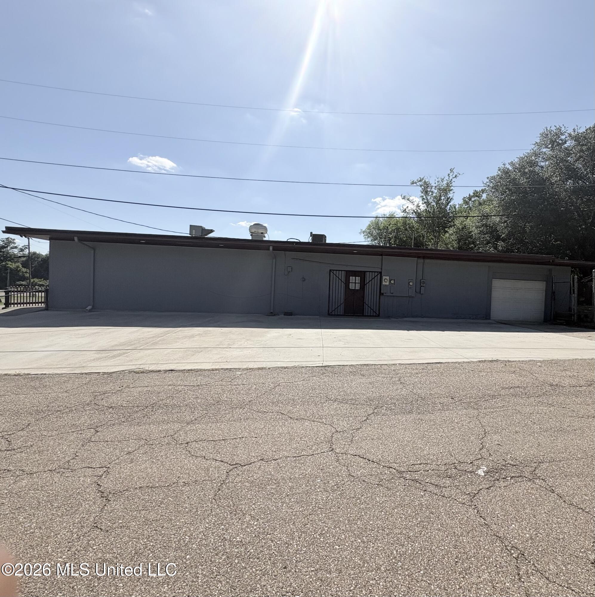 3340 Forest Avenue Property Photo 27