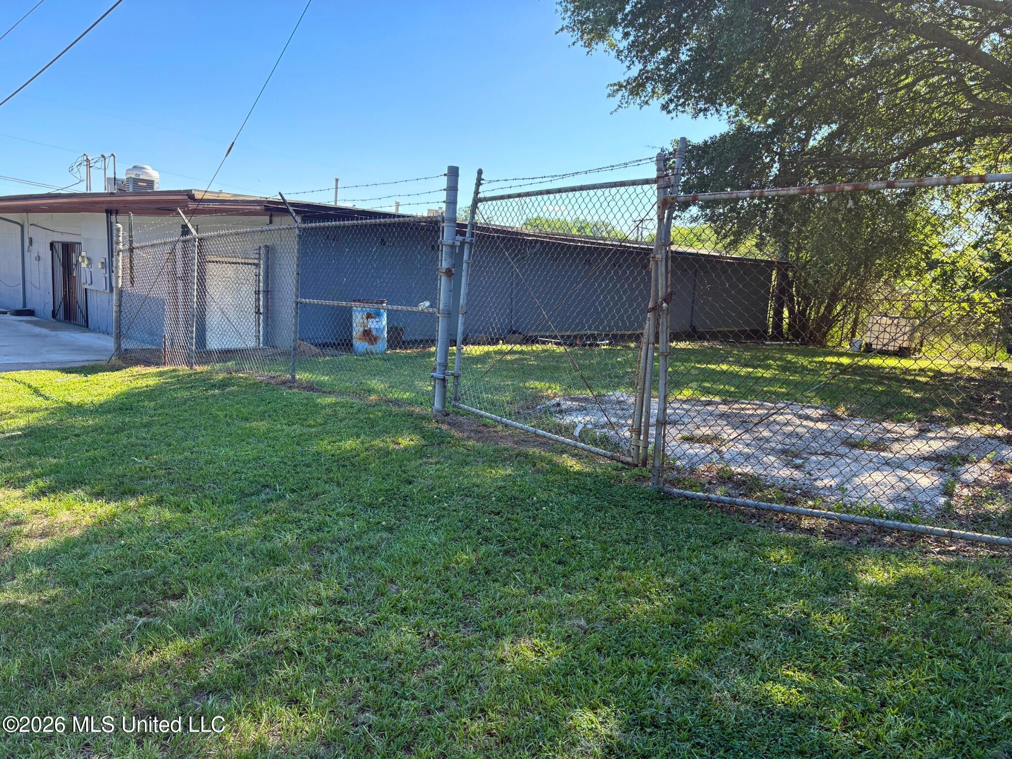 3340 Forest Avenue Property Photo 28