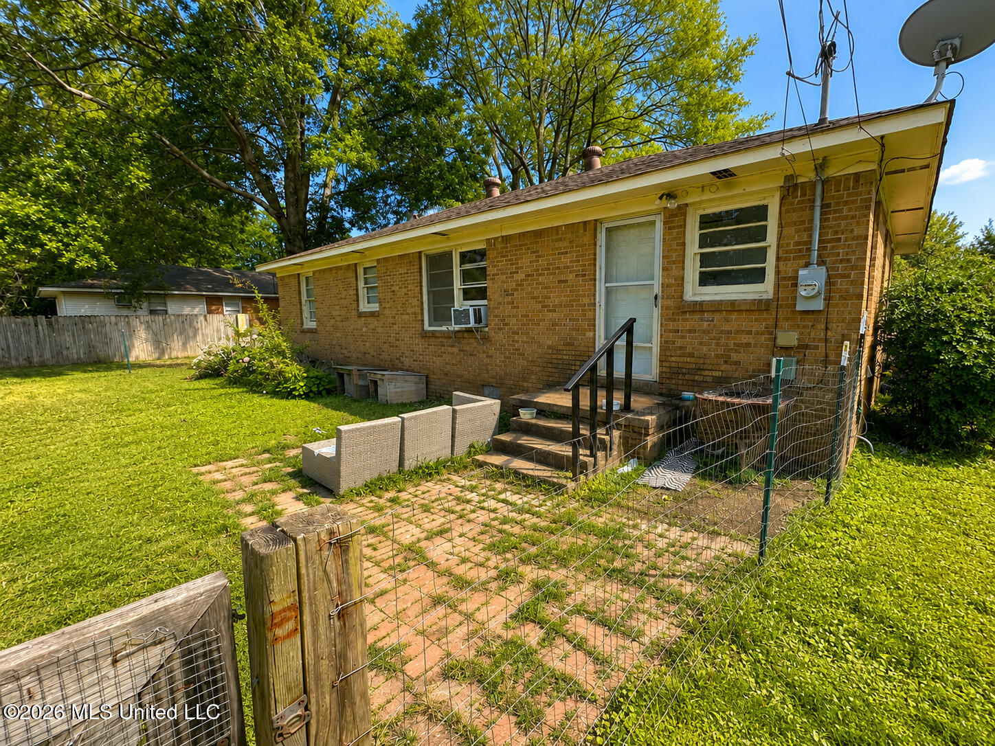 103 Park Street Property Photo 6