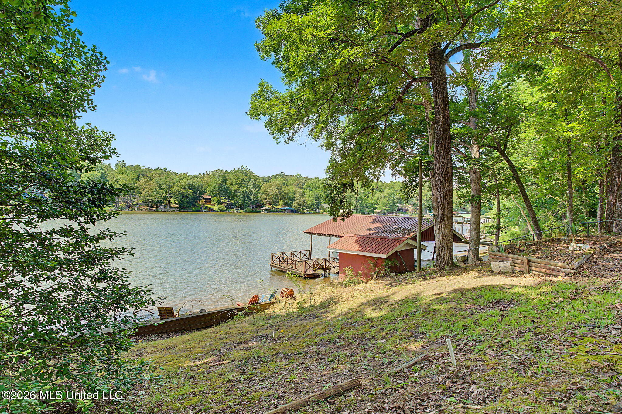 899 Snow Lake Drive Property Photo 17
