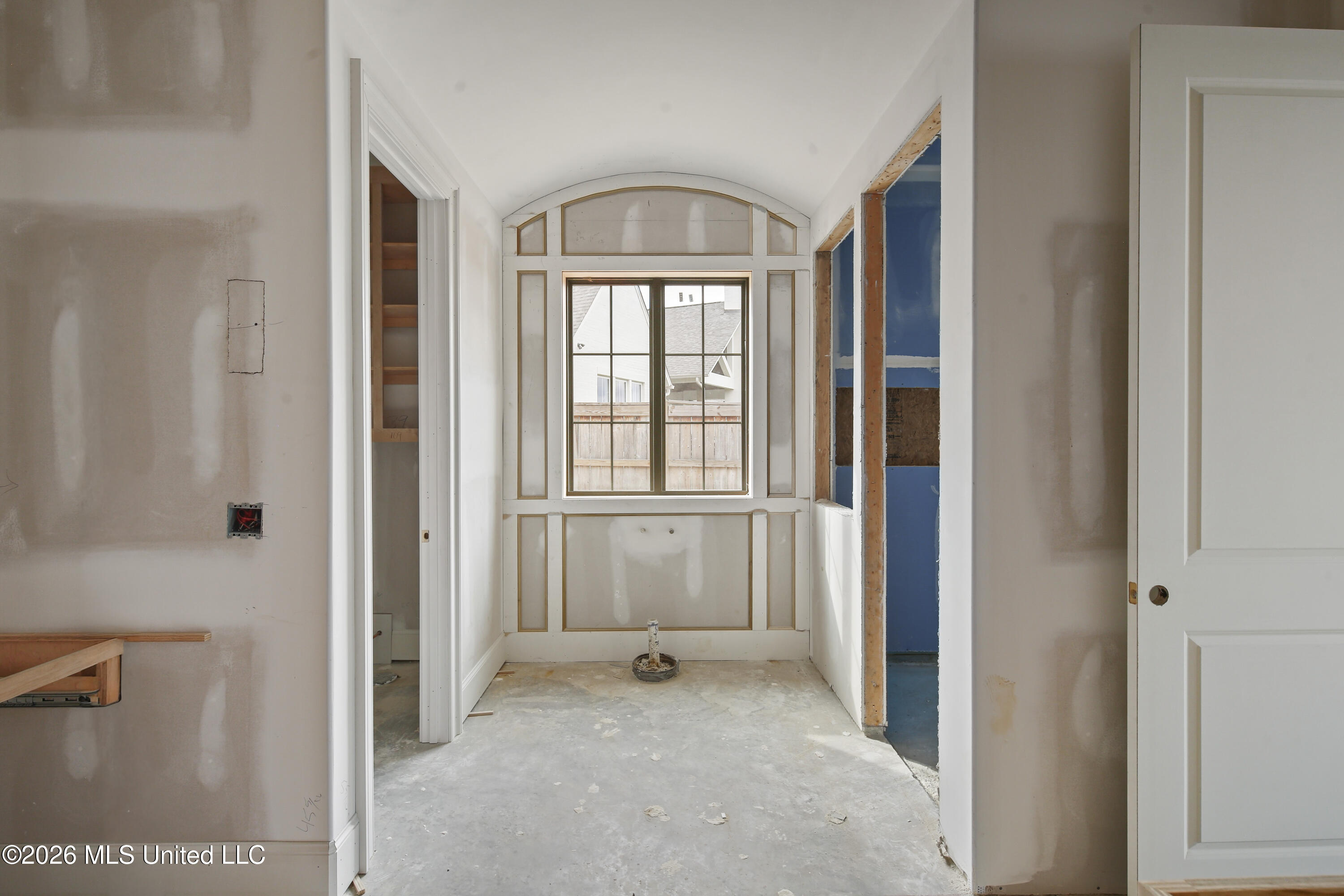 233 Parke Drive Property Photo 4