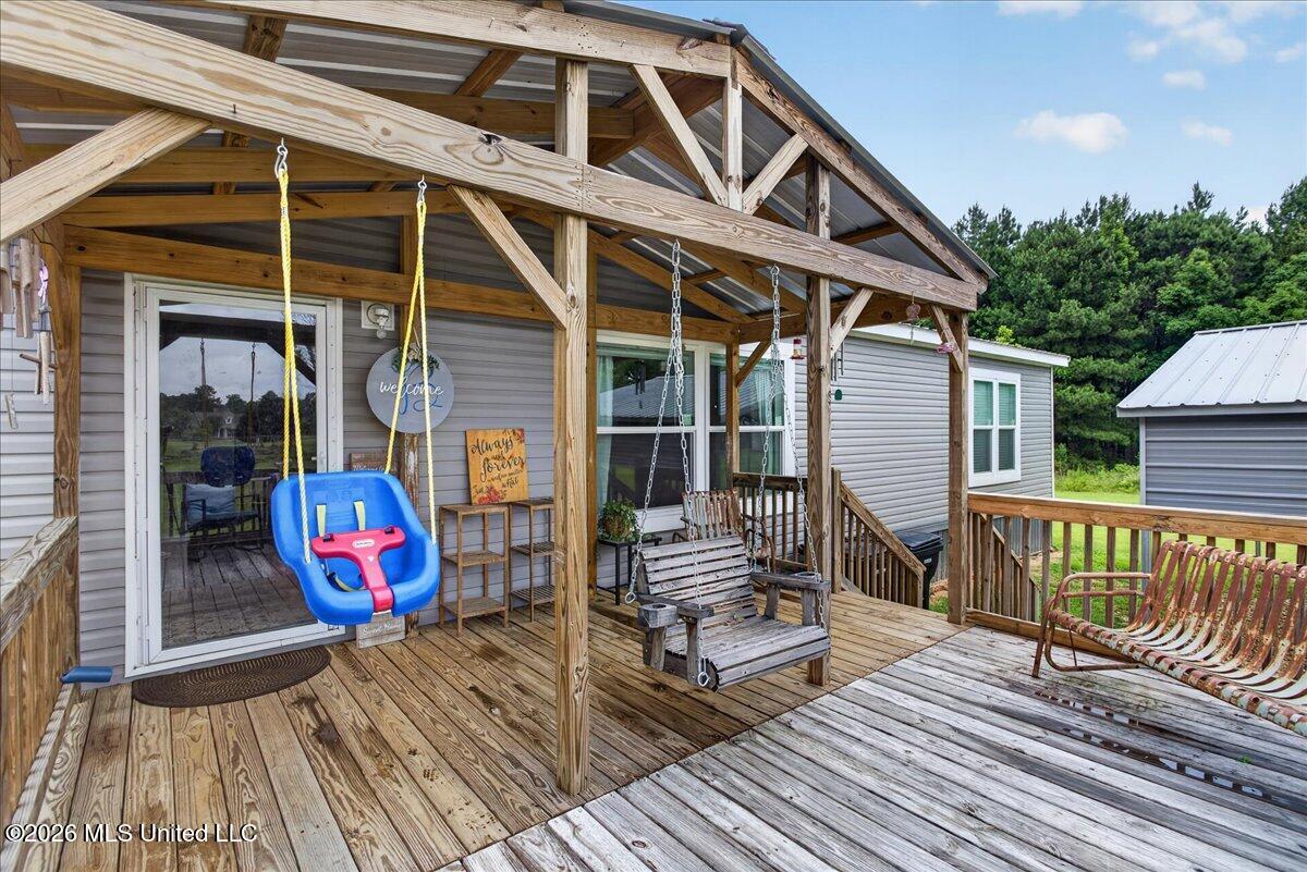 1241 Old River Road Property Photo 5