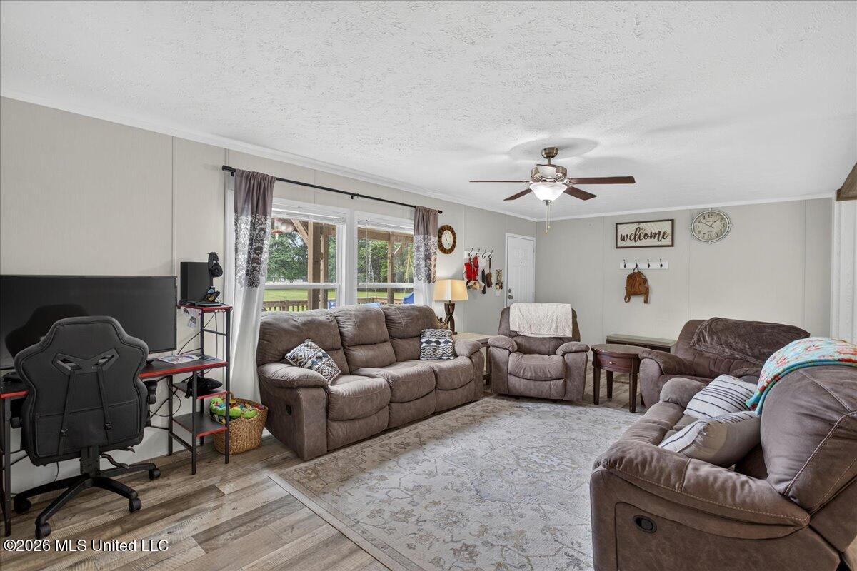 1241 Old River Road Property Photo 8