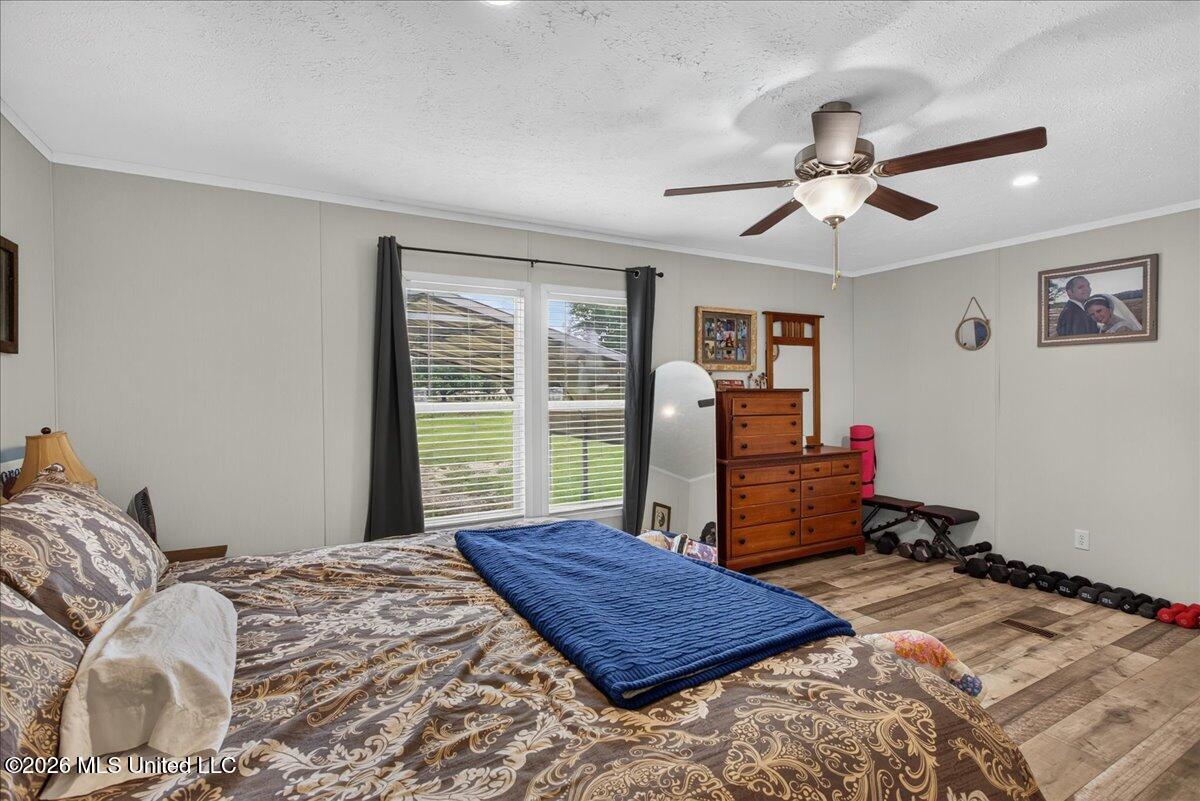 1241 Old River Road Property Photo 18