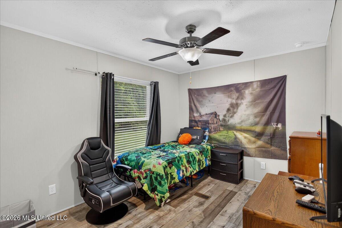 1241 Old River Road Property Photo 32