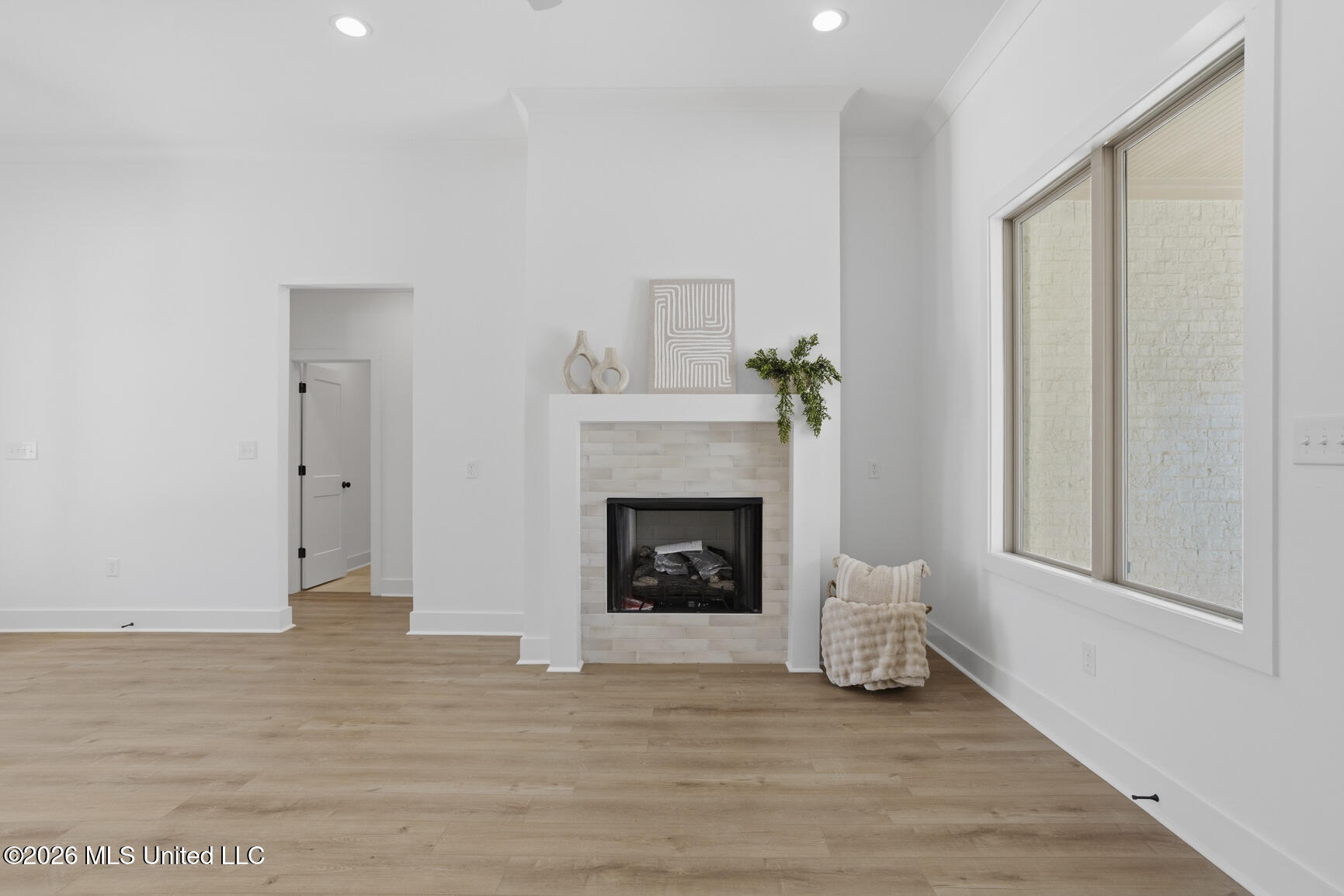 437 Aurora Circle Property Photo 11