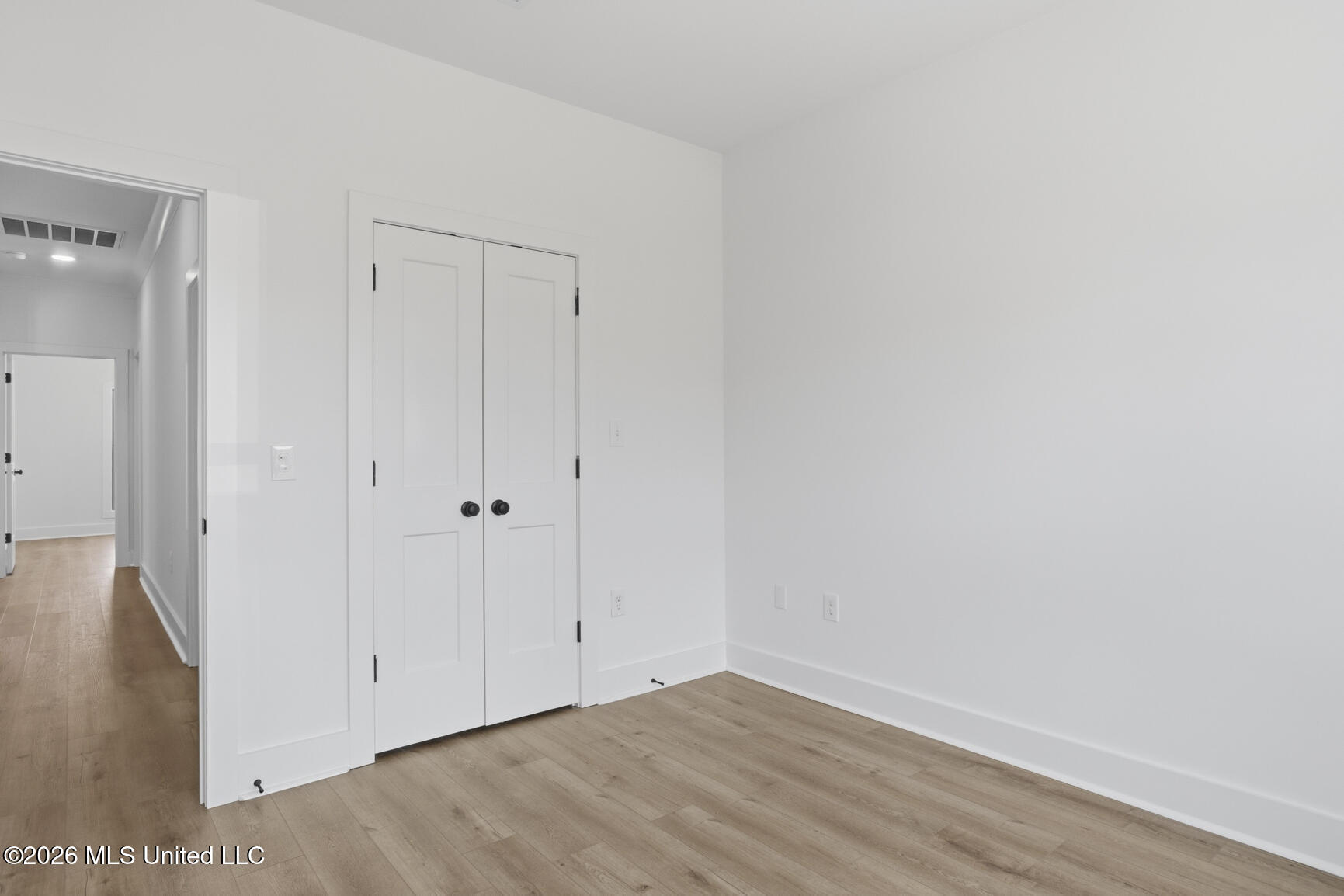 437 Aurora Circle Property Photo 34