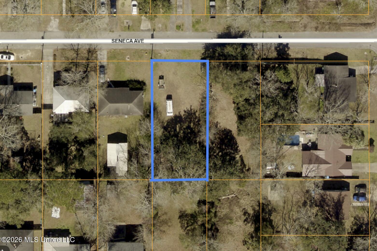 2314 Seneca Avenue Property Photo 1