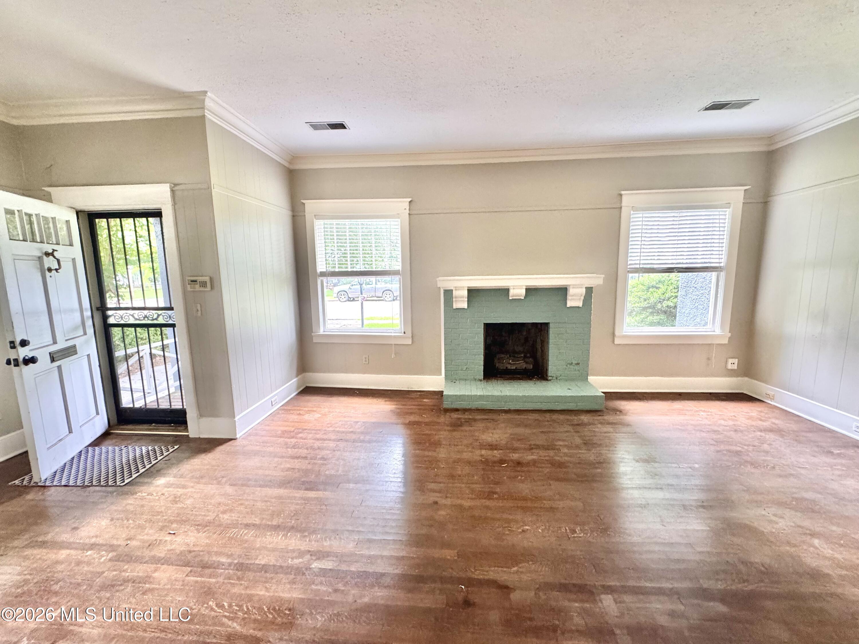 317 Court Street Property Photo 1