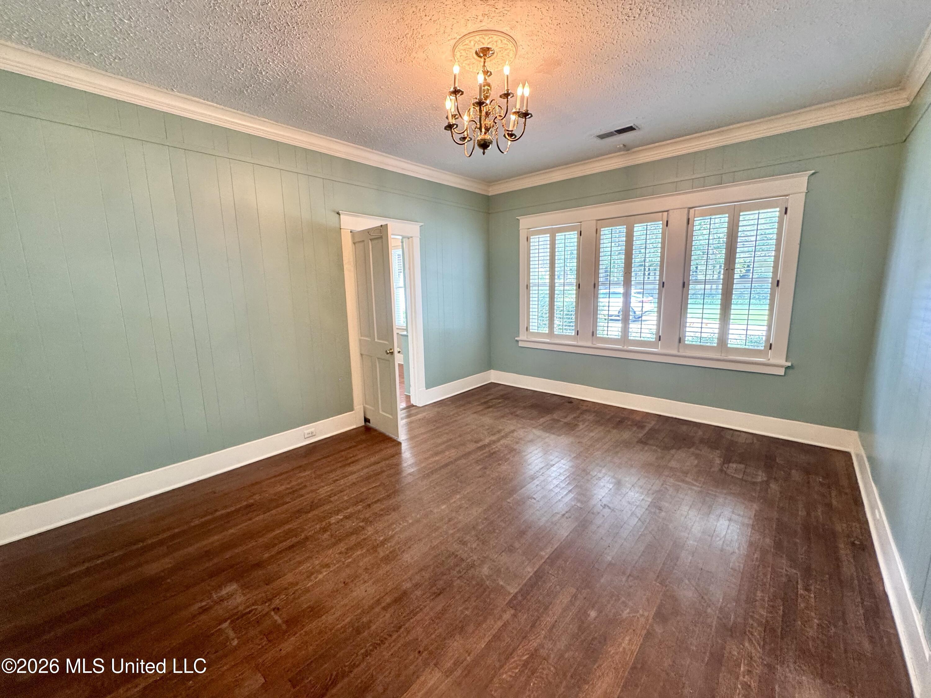 317 Court Street Property Photo 2