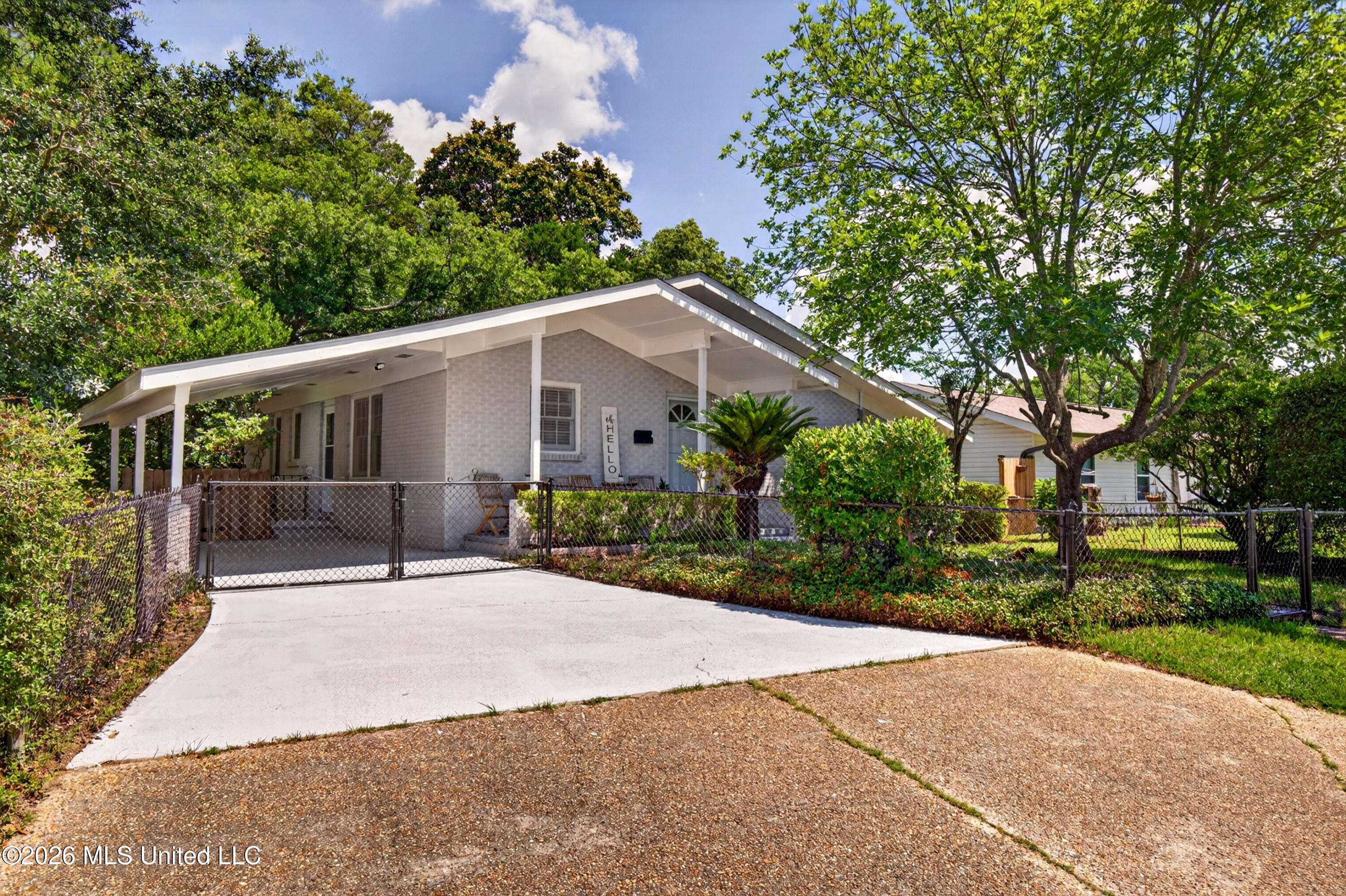 4340 Betts Circle Property Photo 6