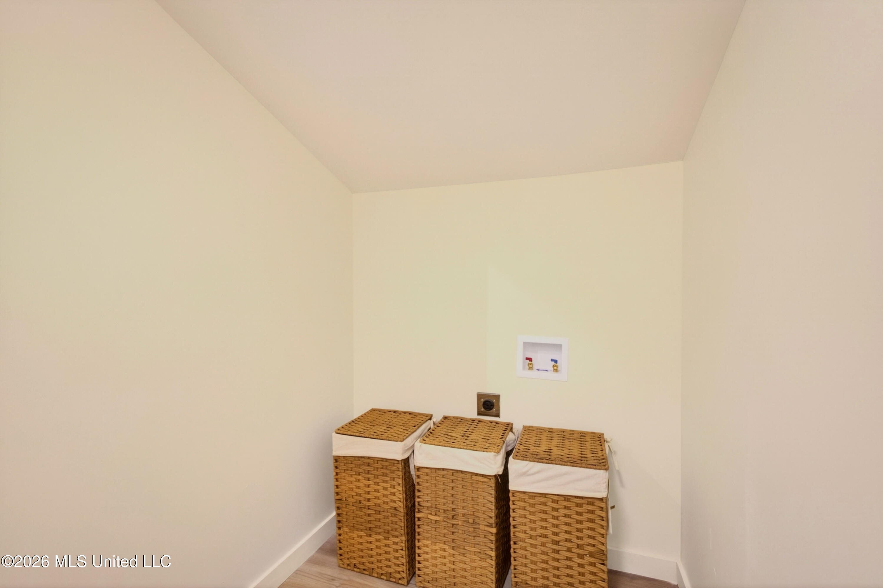4340 Betts Circle Property Photo 16